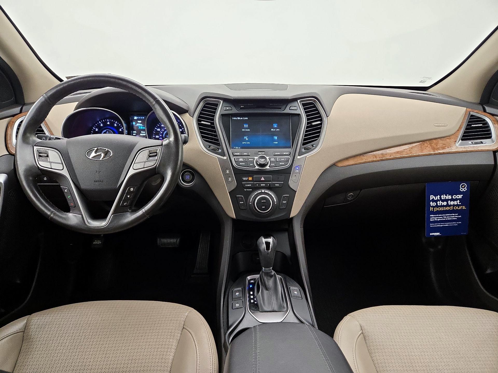 Thumbnail: 2015 Hyundai Santa Fe - 9