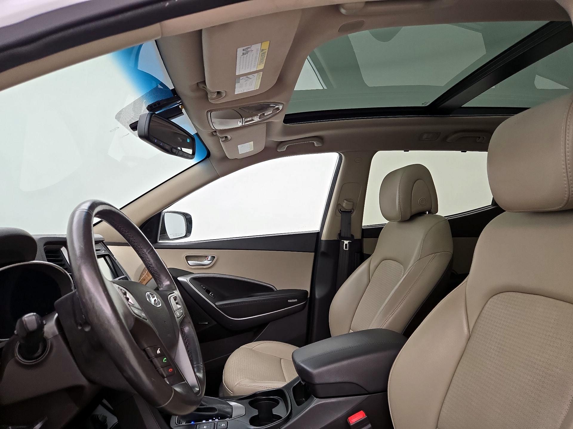 Thumbnail: 2015 Hyundai Santa Fe - 20