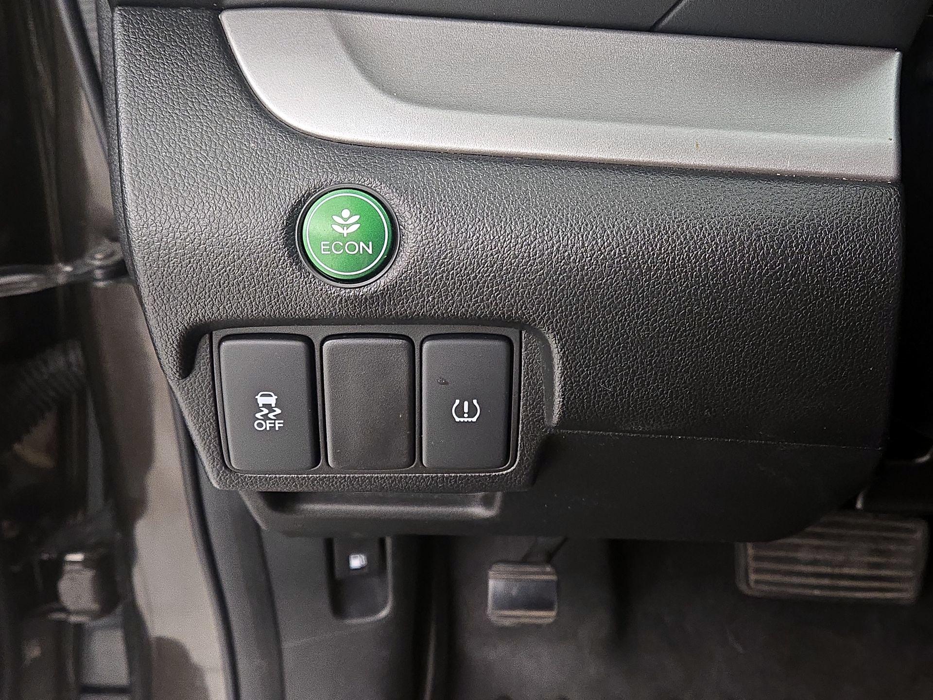 Thumbnail: 2014 Honda CR-V - 13