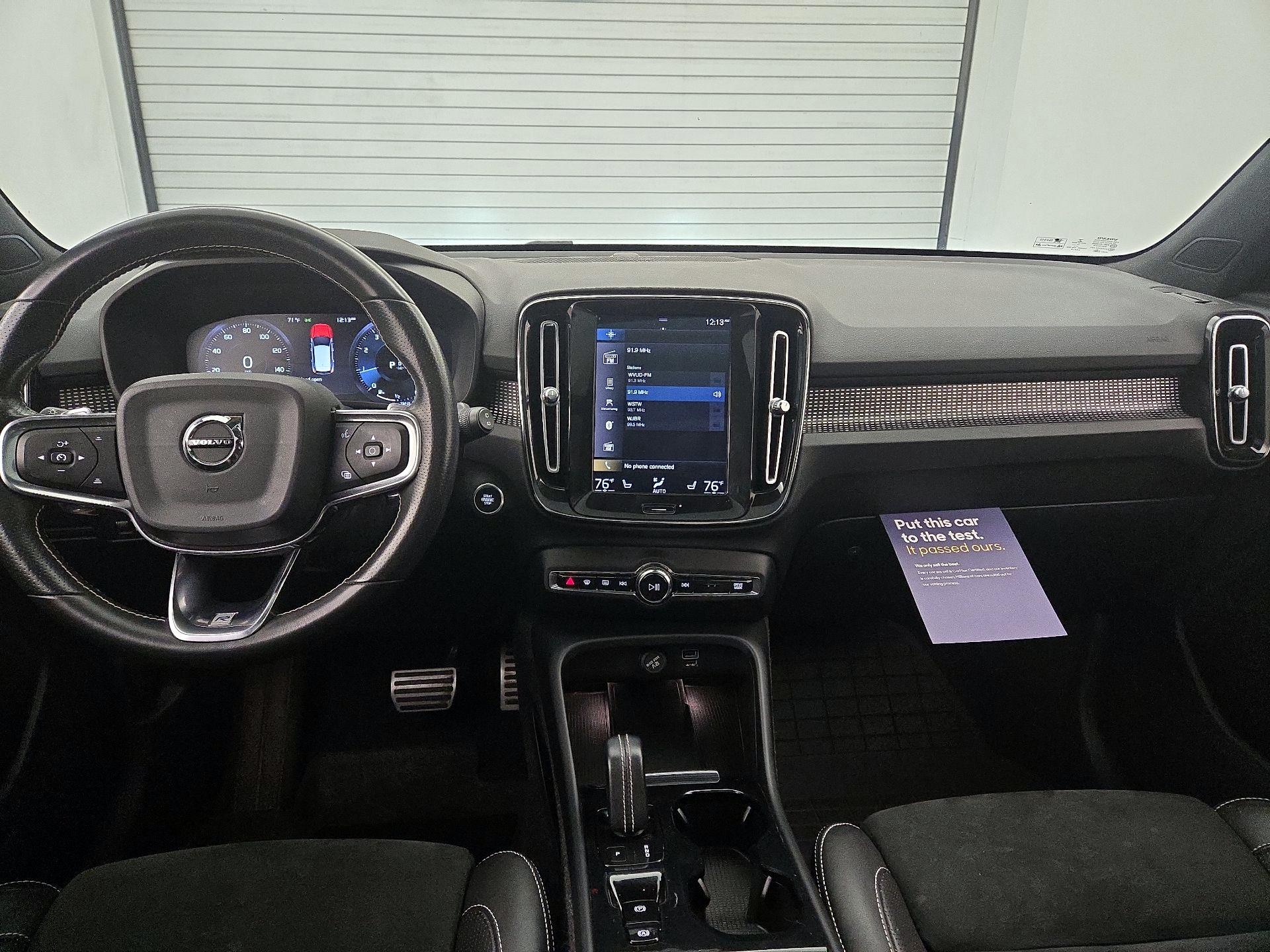Thumbnail: 2019 Volvo XC40 - 9