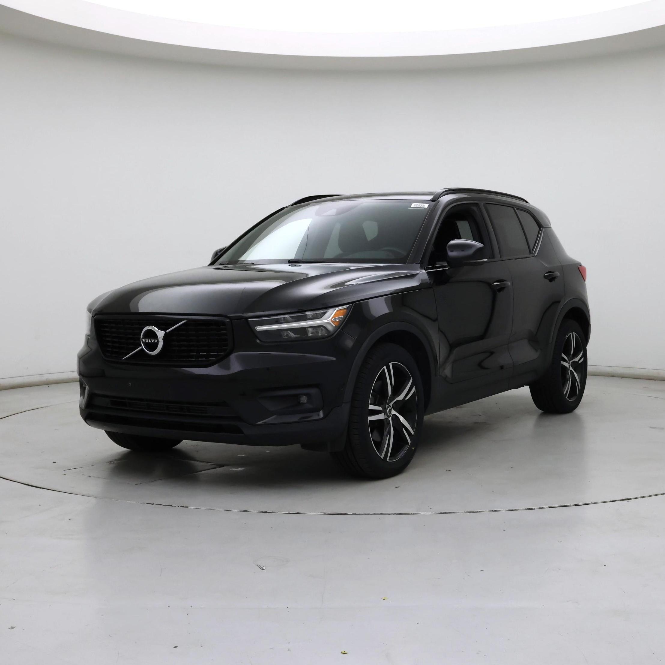 Thumbnail: 2019 Volvo XC40 - 4