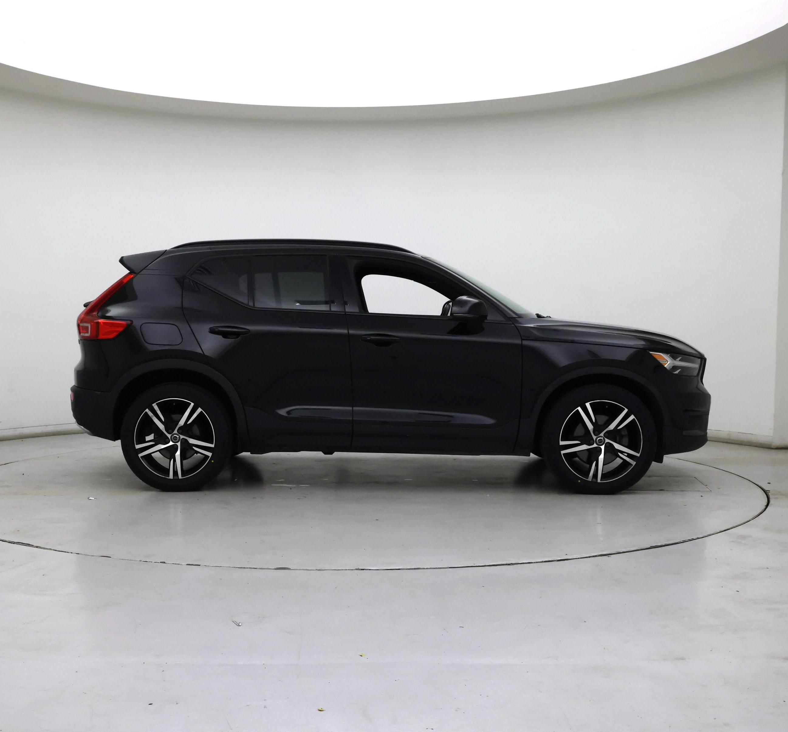Thumbnail: 2019 Volvo XC40 - 7