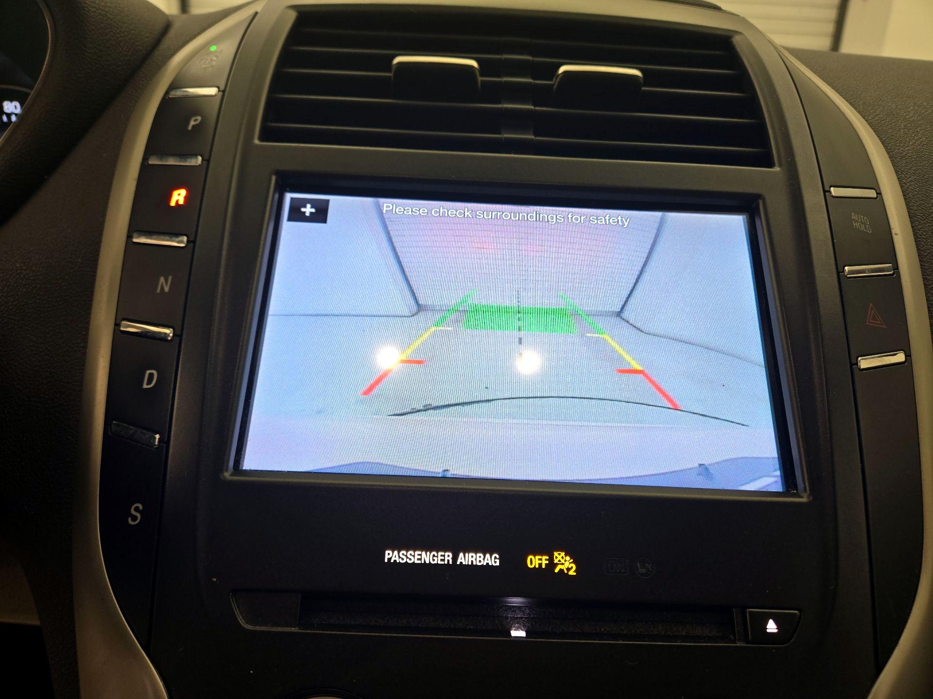Thumbnail: 2019 Lincoln MKC - 14