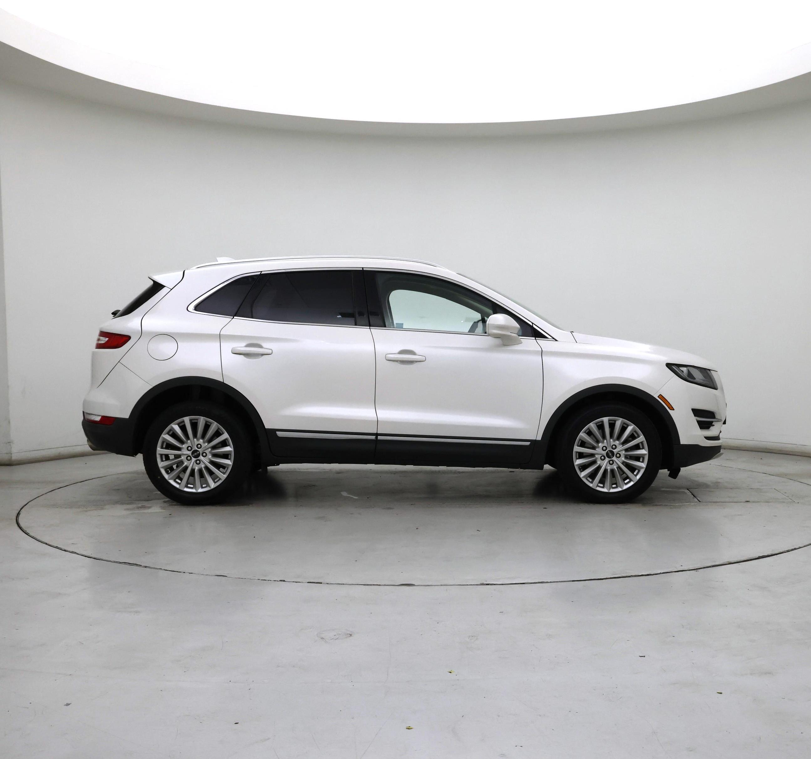 Thumbnail: 2019 Lincoln MKC - 7