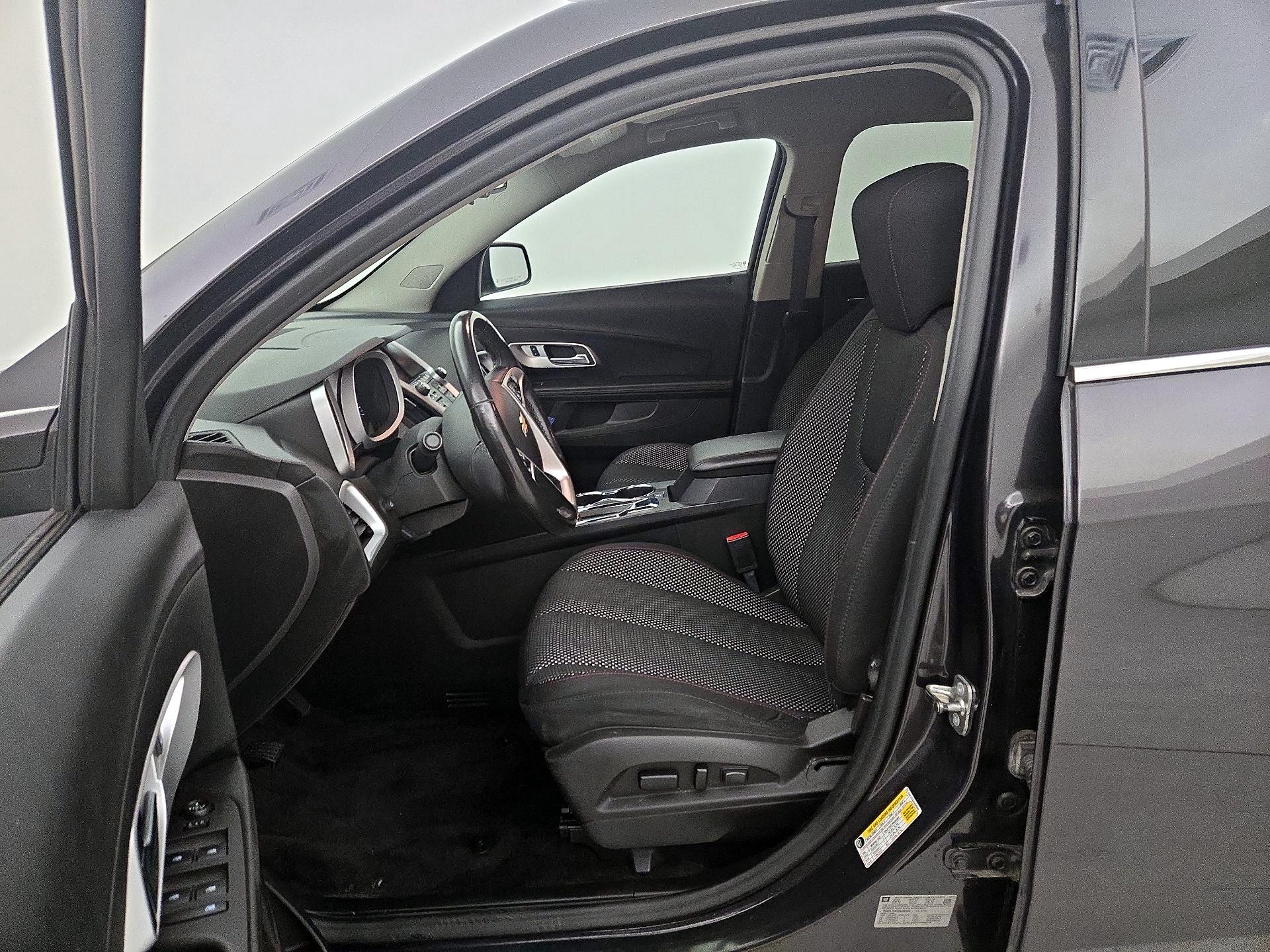 Thumbnail: 2016 Chevrolet Equinox - 11