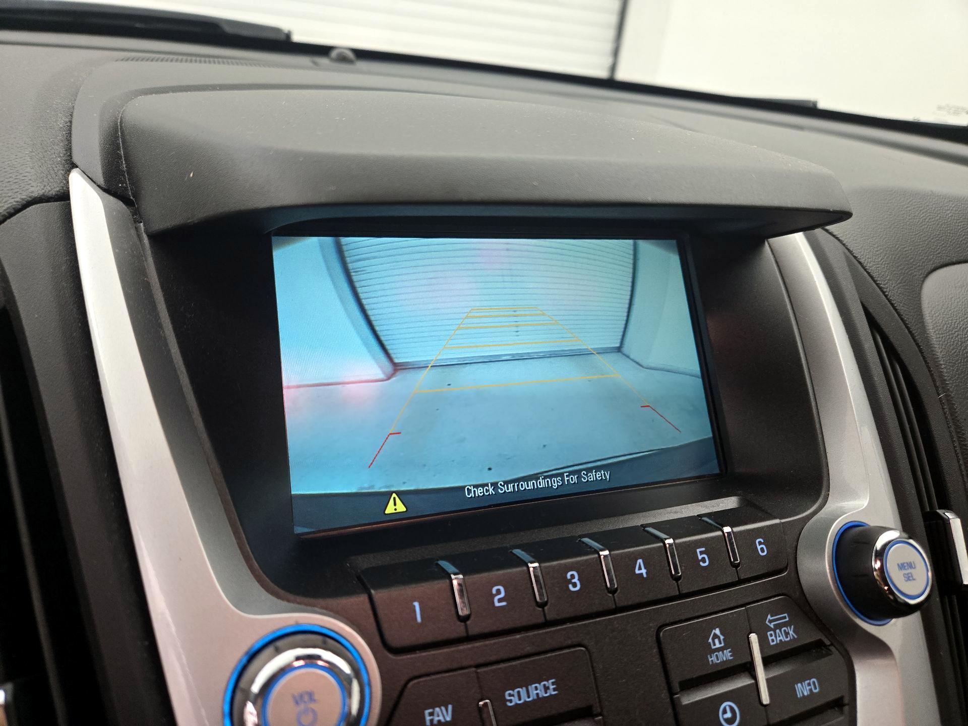Thumbnail: 2016 Chevrolet Equinox - 13