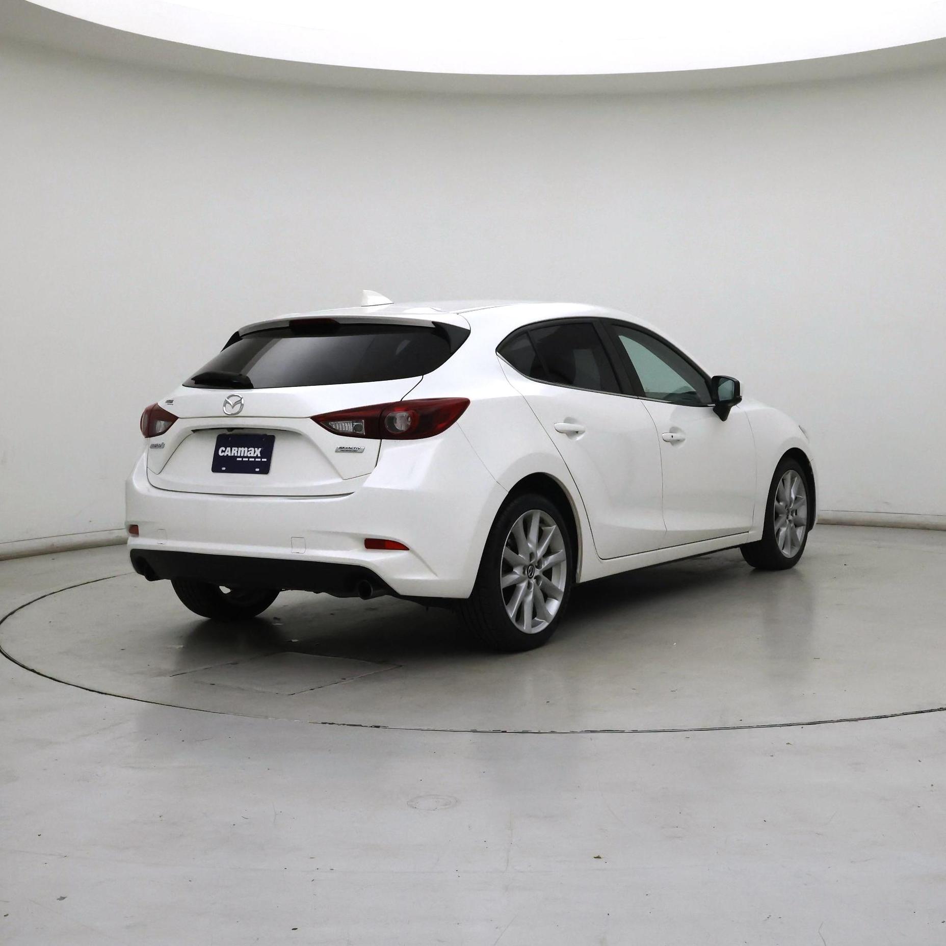 Thumbnail: 2017 Mazda Mazda3 - 8