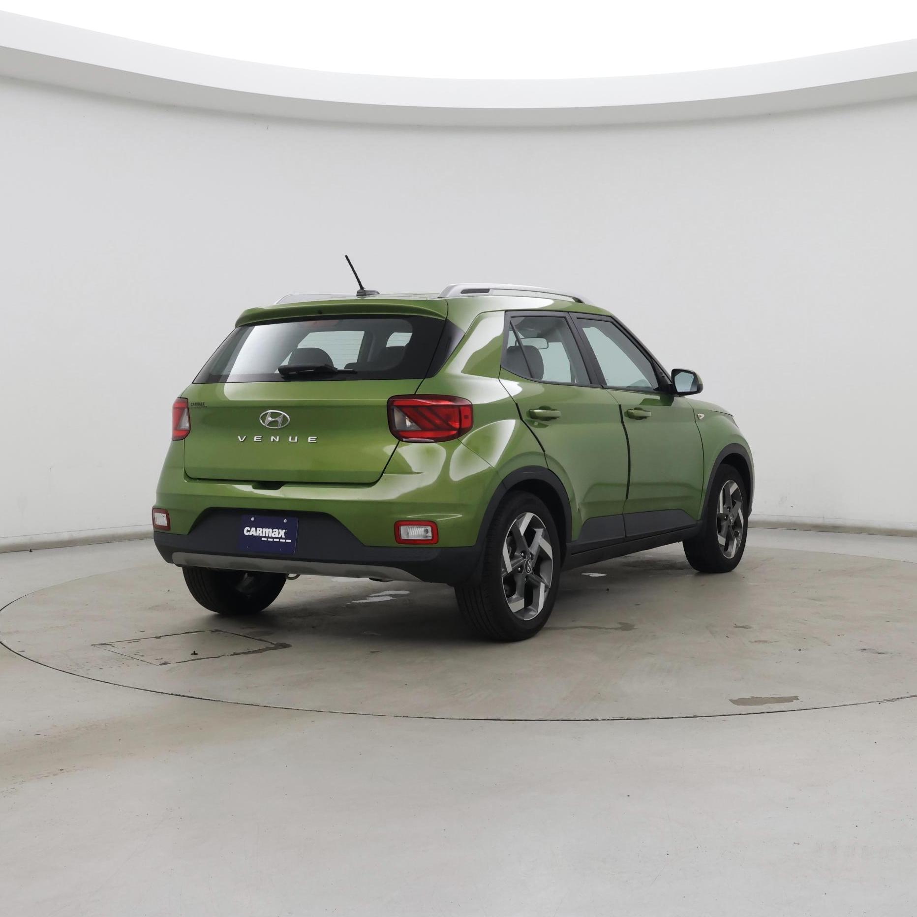 Thumbnail: 2023 Hyundai Venue - 8