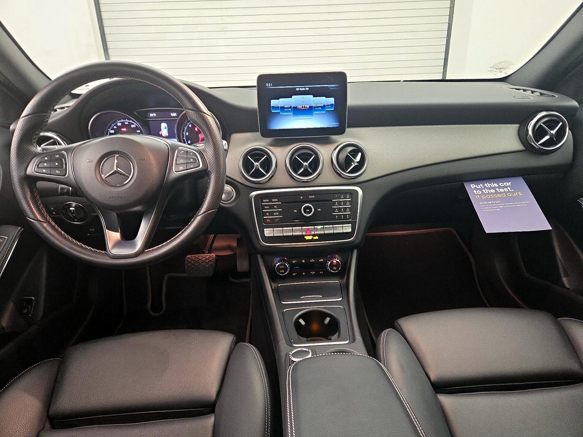 Thumbnail: 2018 Mercedes-Benz GLA - 9