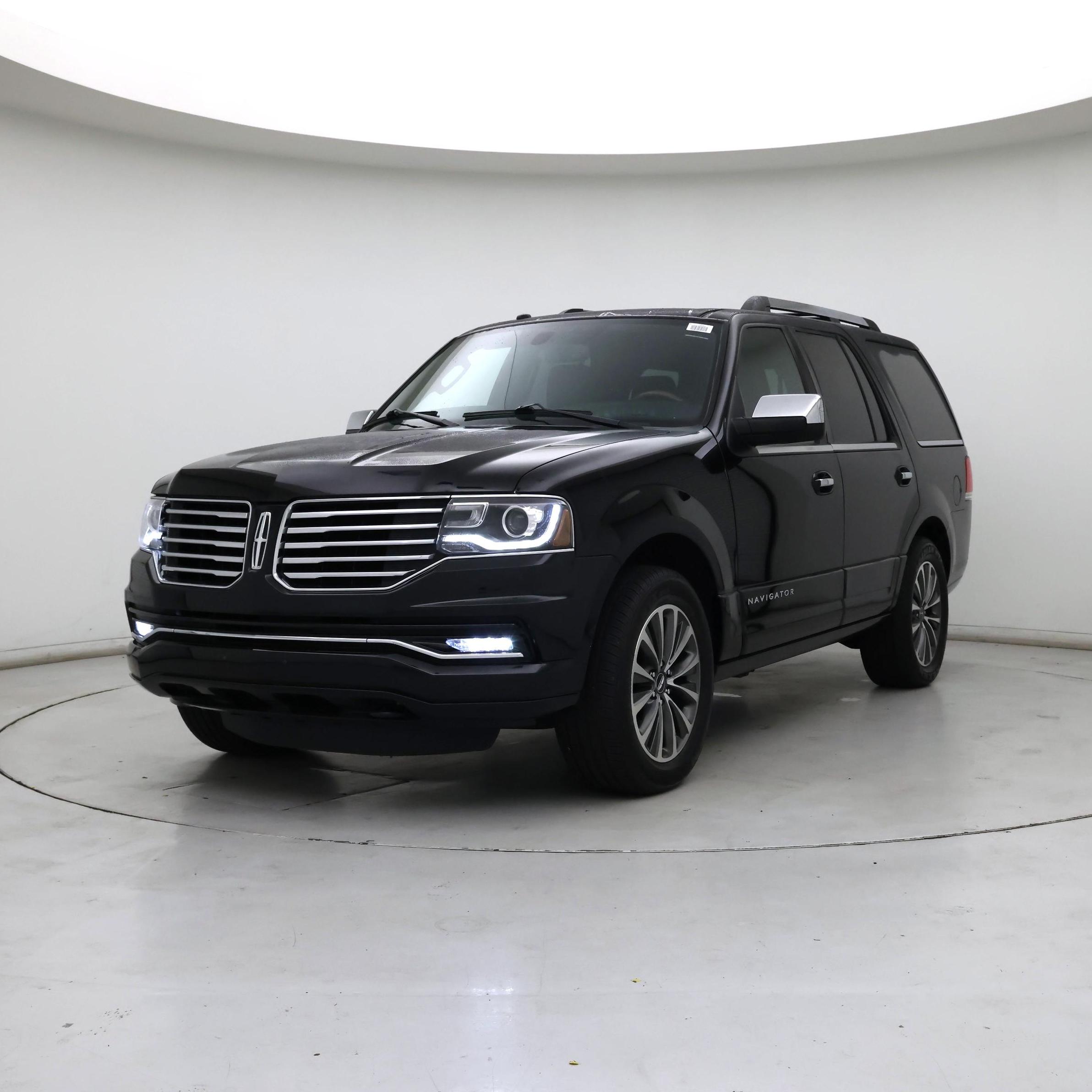 Thumbnail: 2017 Lincoln Navigator - 4