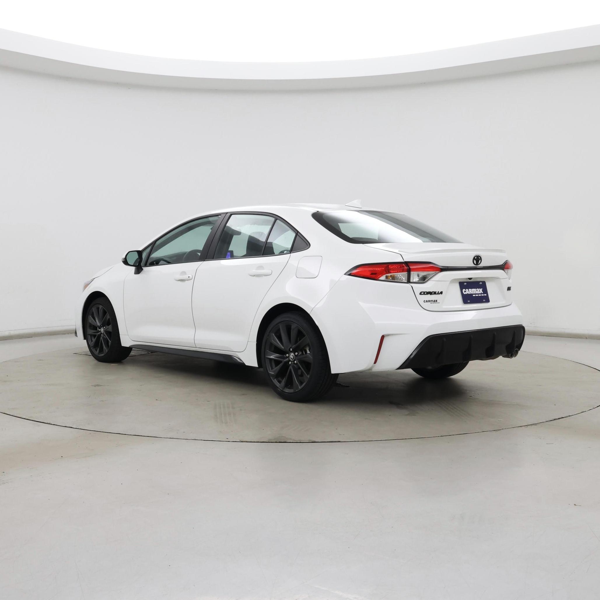 Thumbnail: 2024 Toyota Corolla - 2