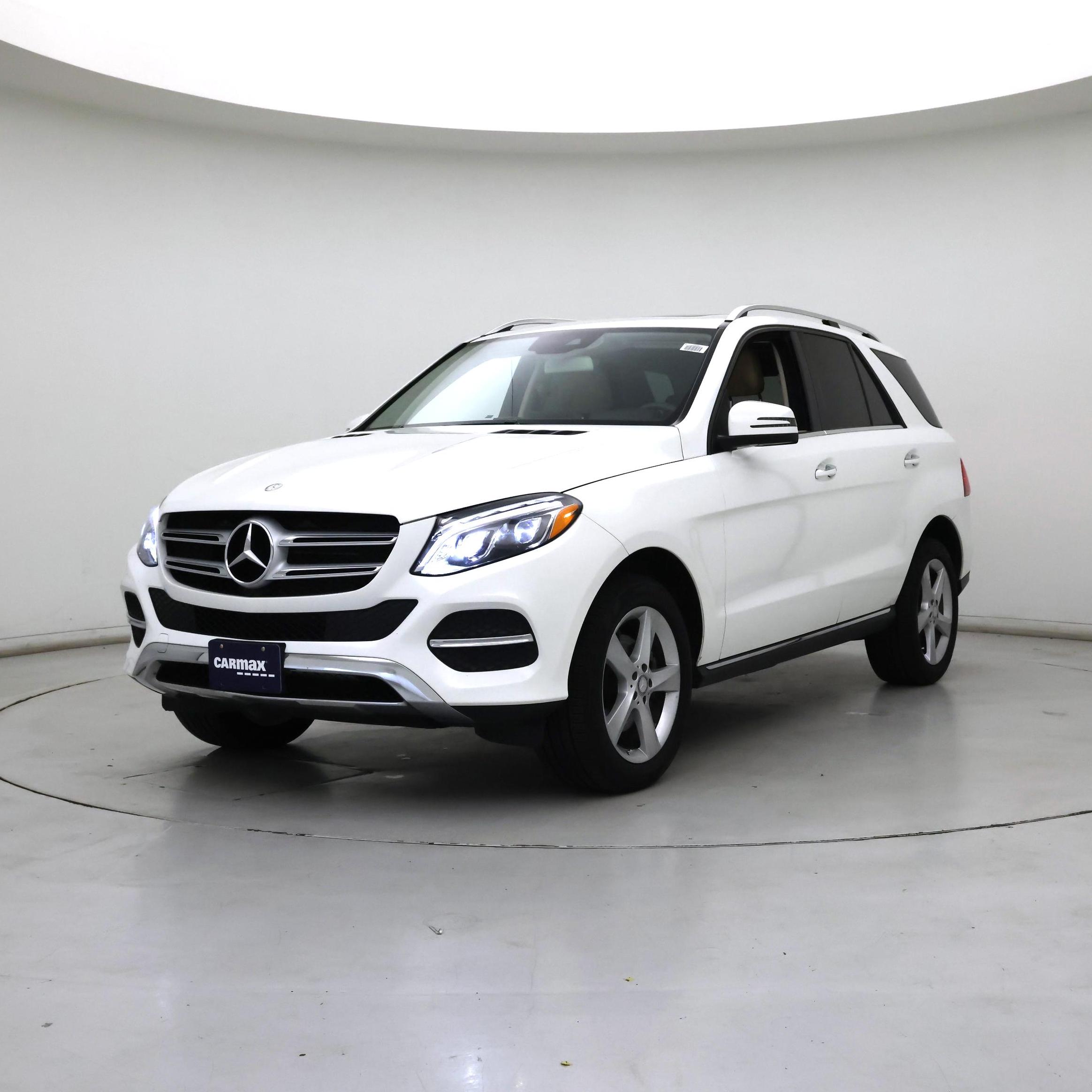 Thumbnail: 2017 Mercedes-Benz GLE - 4