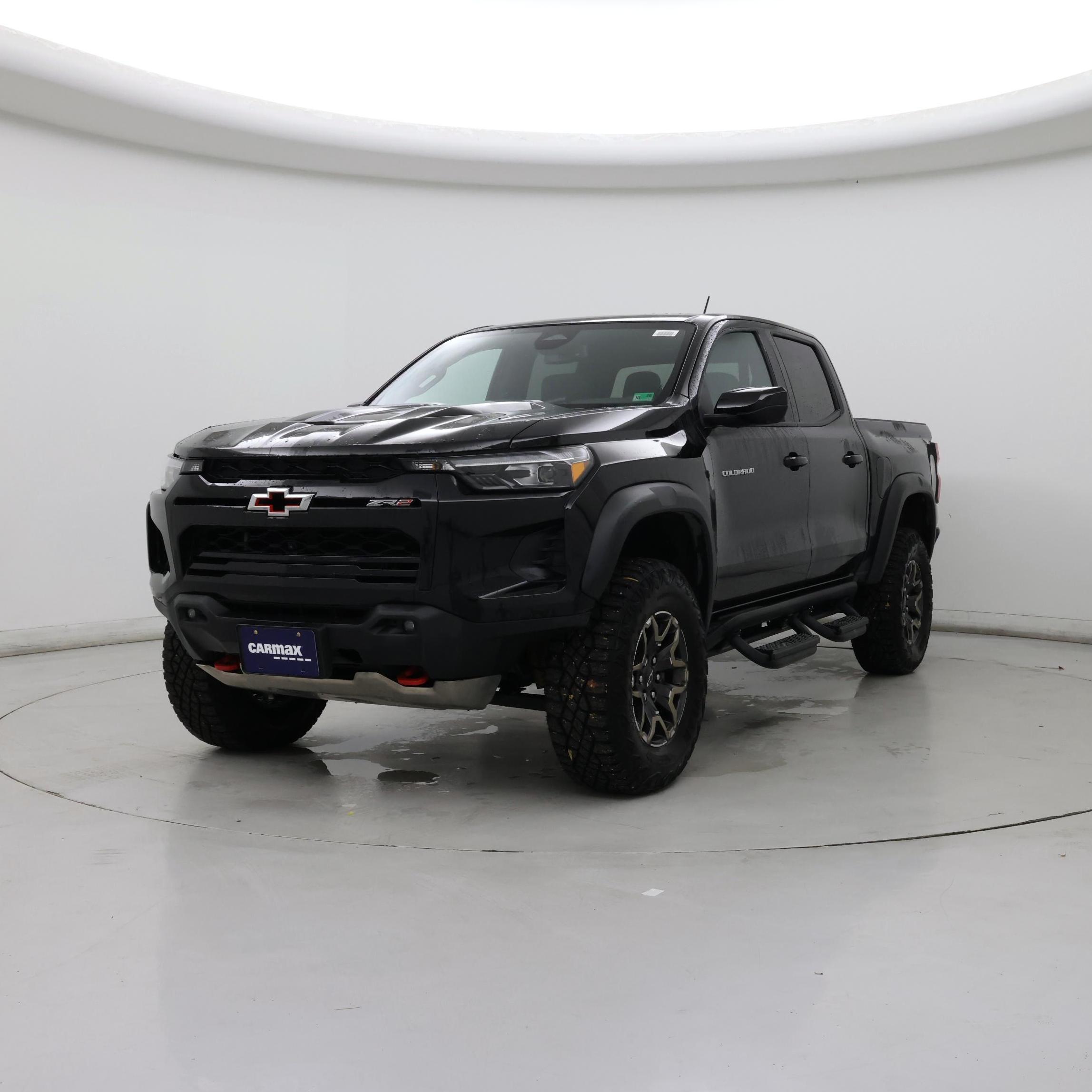 Thumbnail: 2024 Chevrolet Colorado - 4