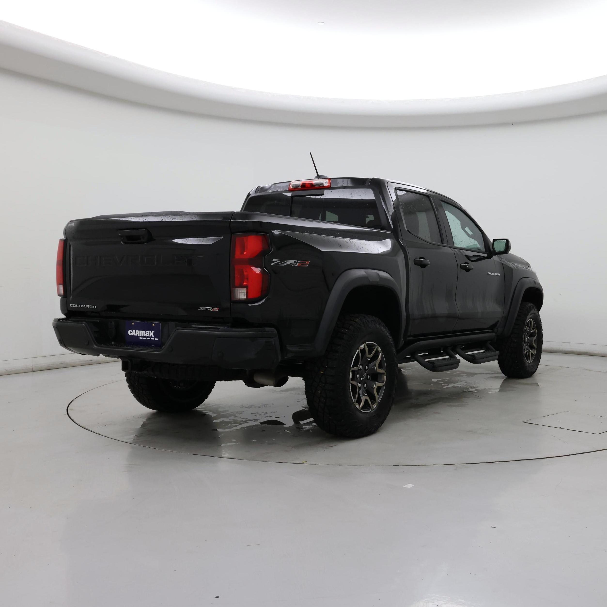 Thumbnail: 2024 Chevrolet Colorado - 8