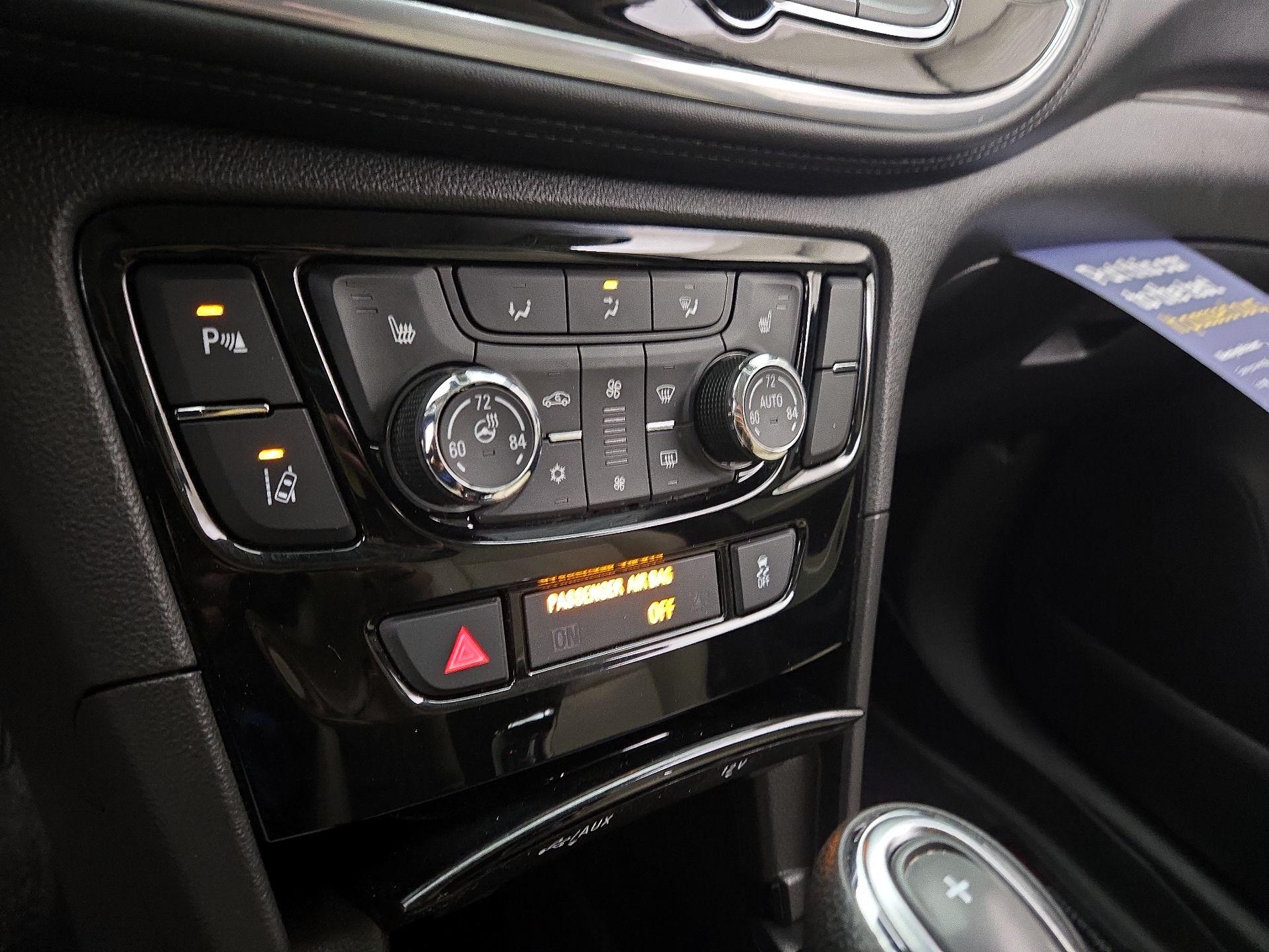 Thumbnail: 2019 Buick Encore - 17