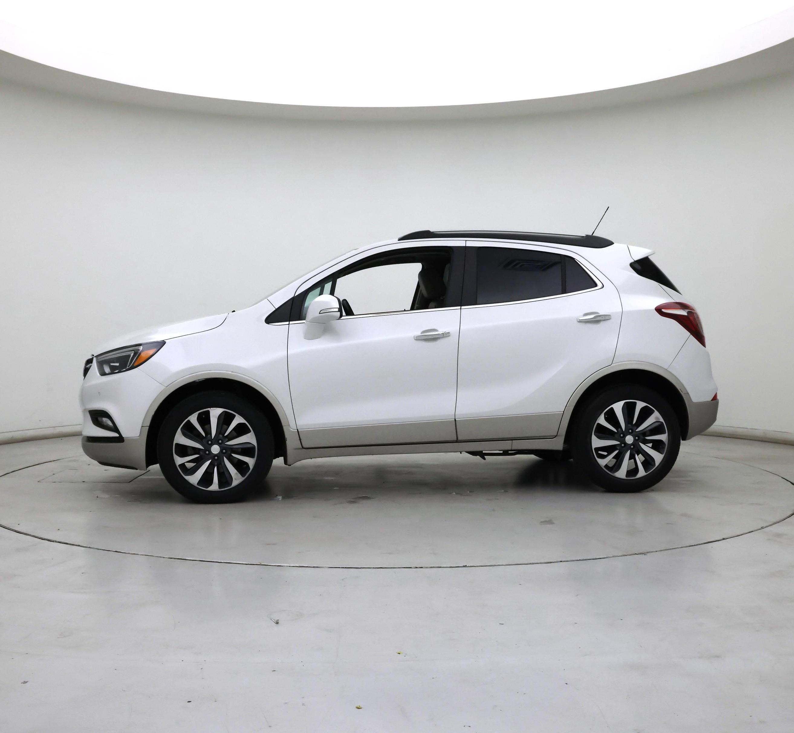 Thumbnail: 2019 Buick Encore - 3