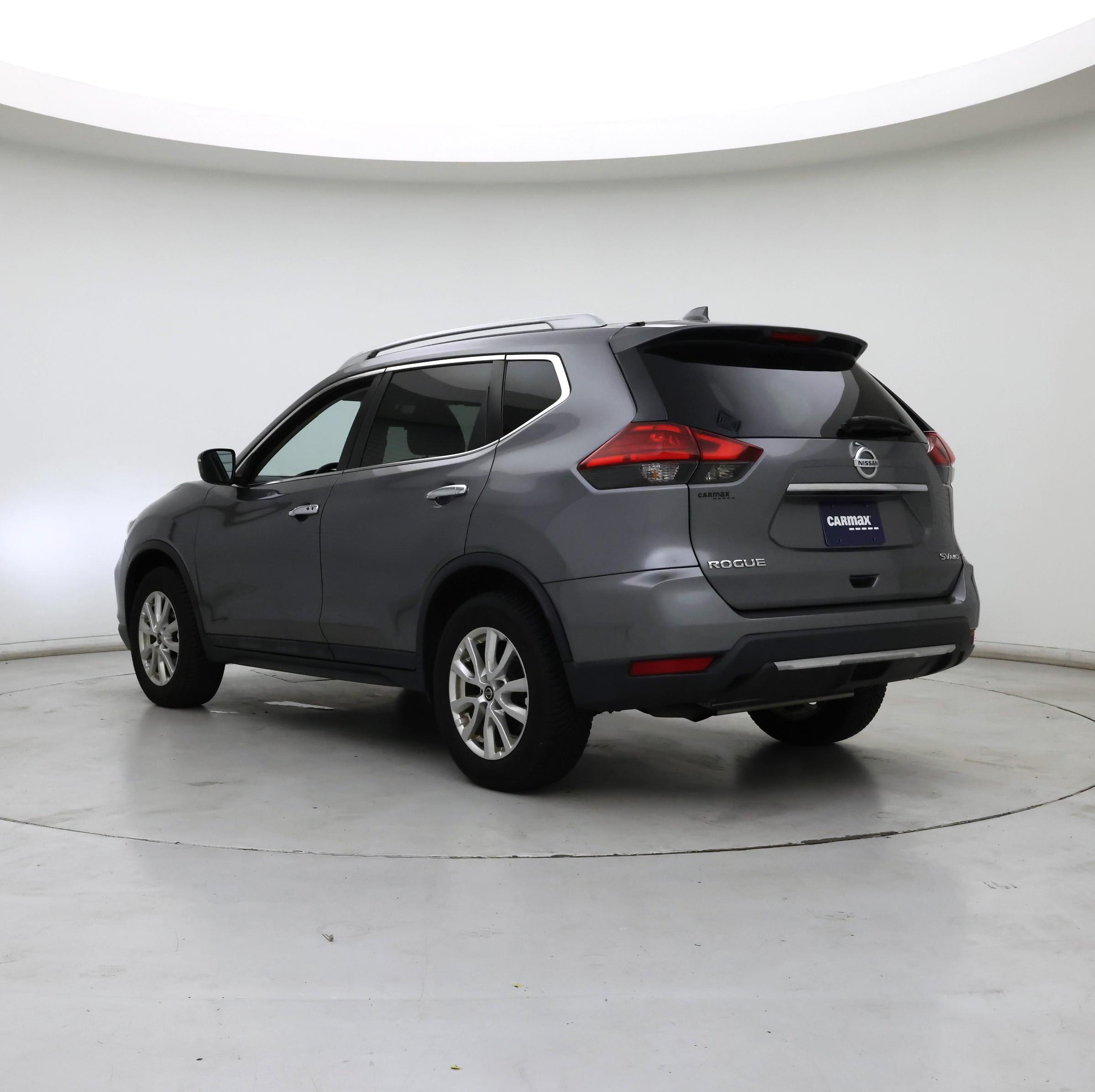 Thumbnail: 2017 Nissan Rogue - 2