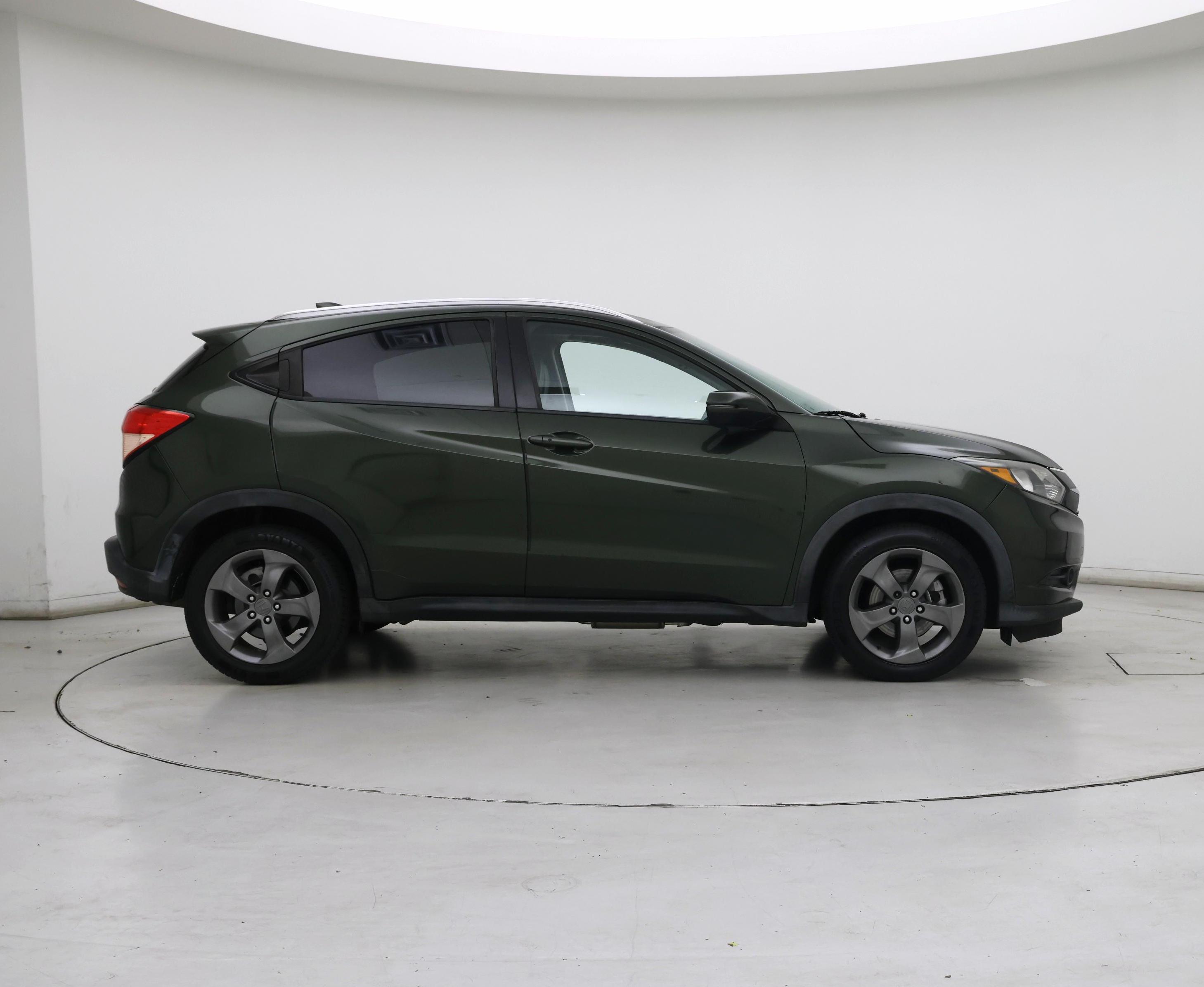 Thumbnail: 2016 Honda HR-V - 7