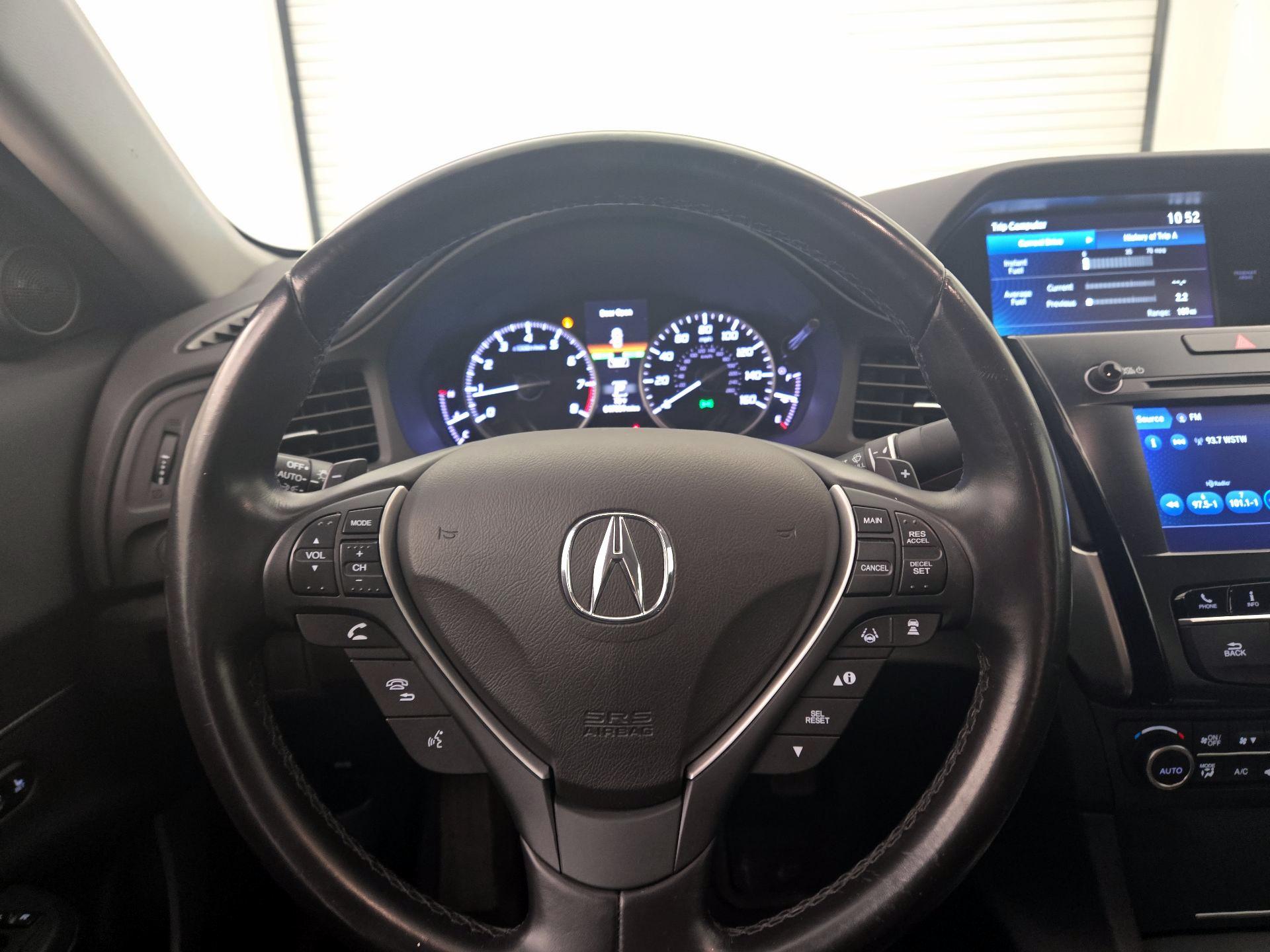 Thumbnail: 2019 Acura ILX - 10