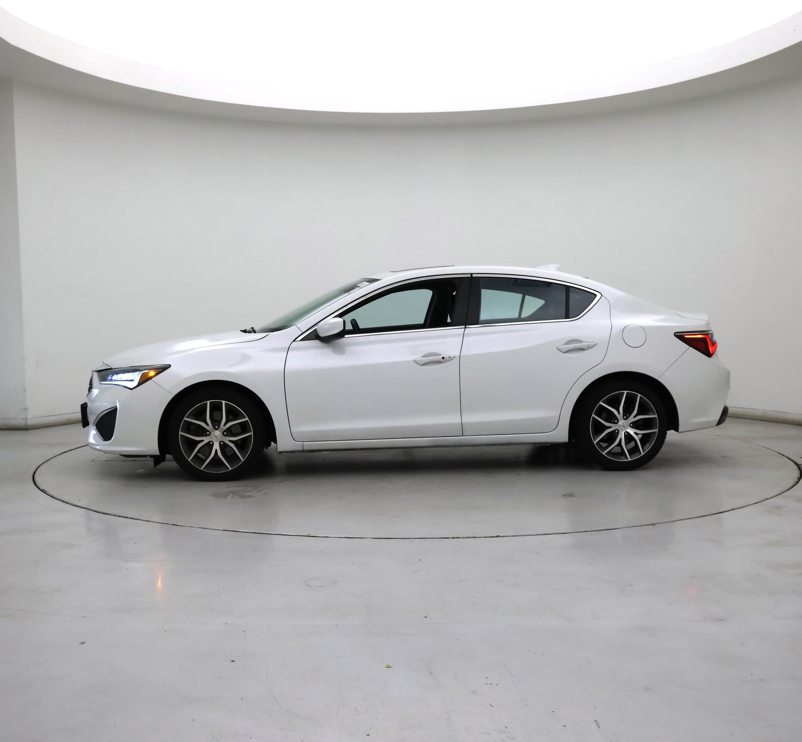 Thumbnail: 2019 Acura ILX - 3