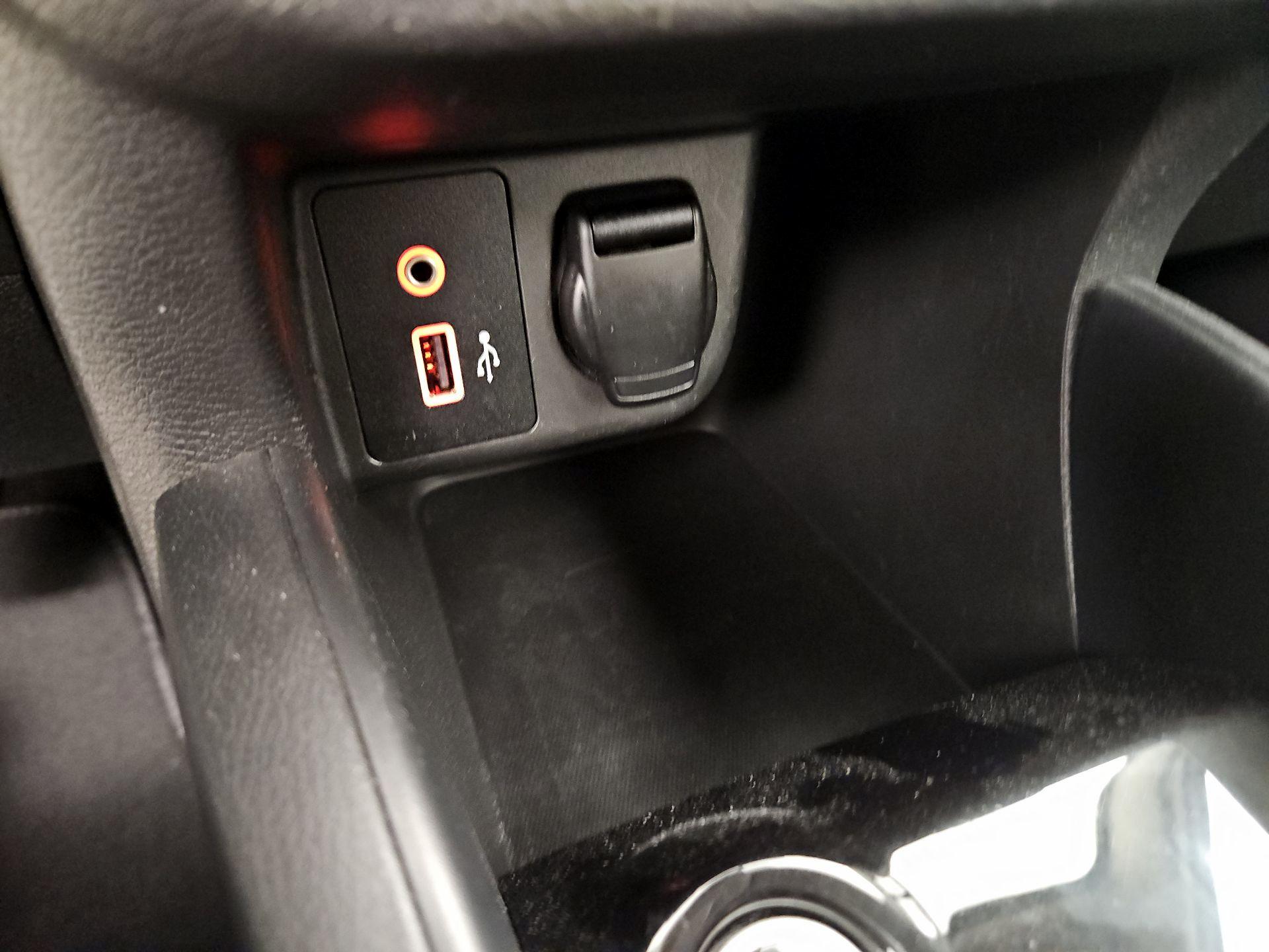 Thumbnail: 2020 Nissan Versa - 18
