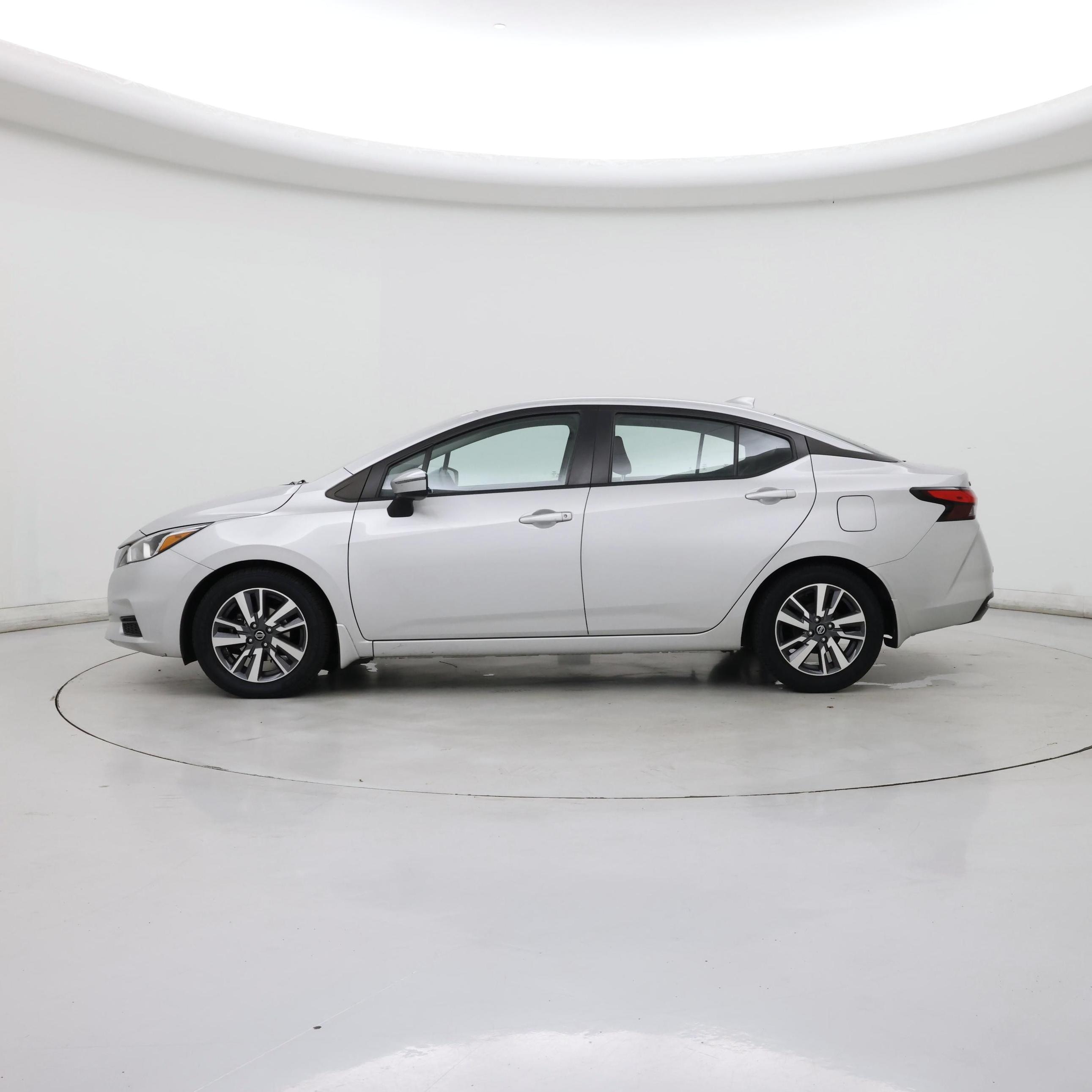 Thumbnail: 2020 Nissan Versa - 3