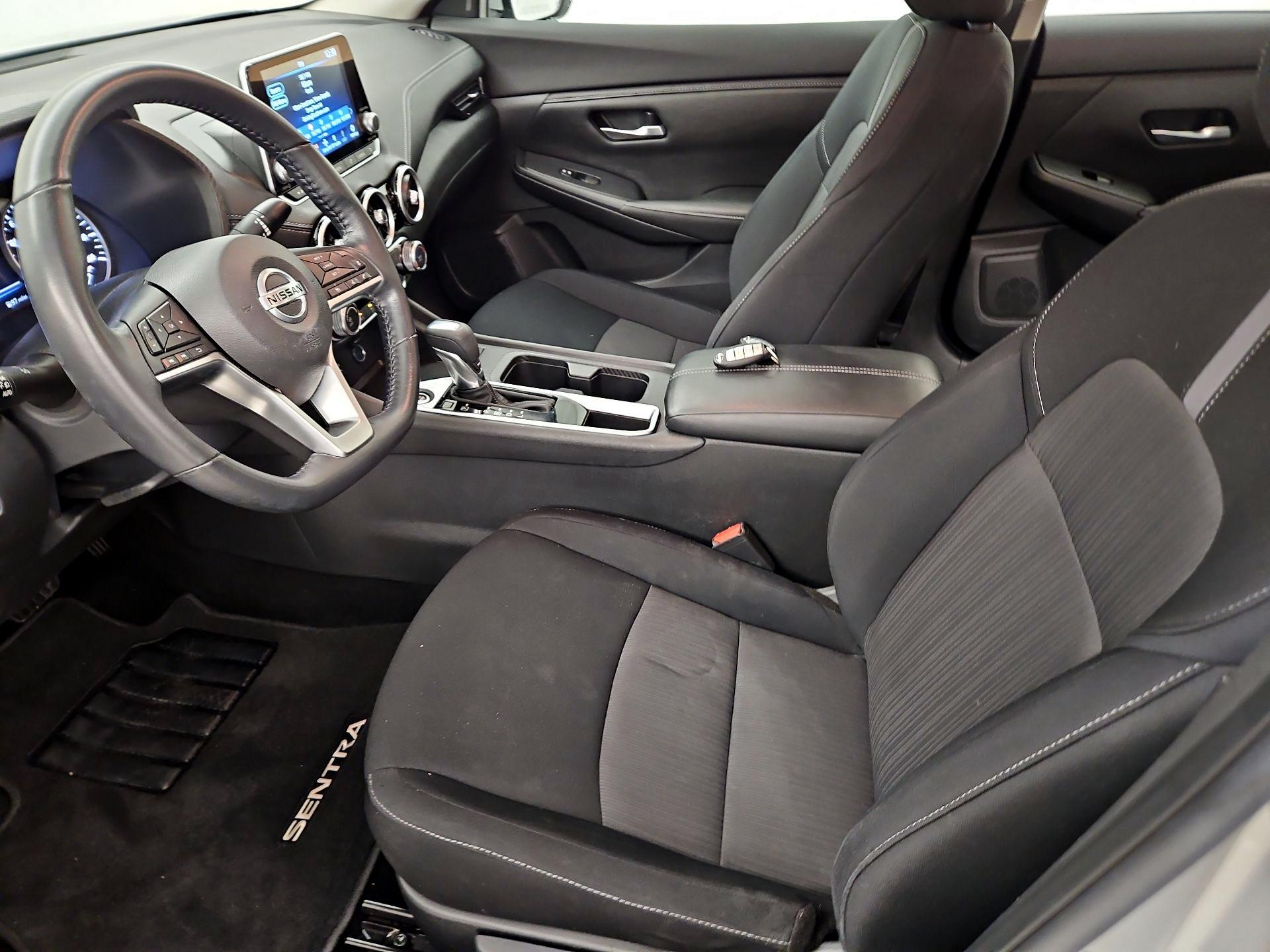 Thumbnail: 2022 Nissan Sentra - 11