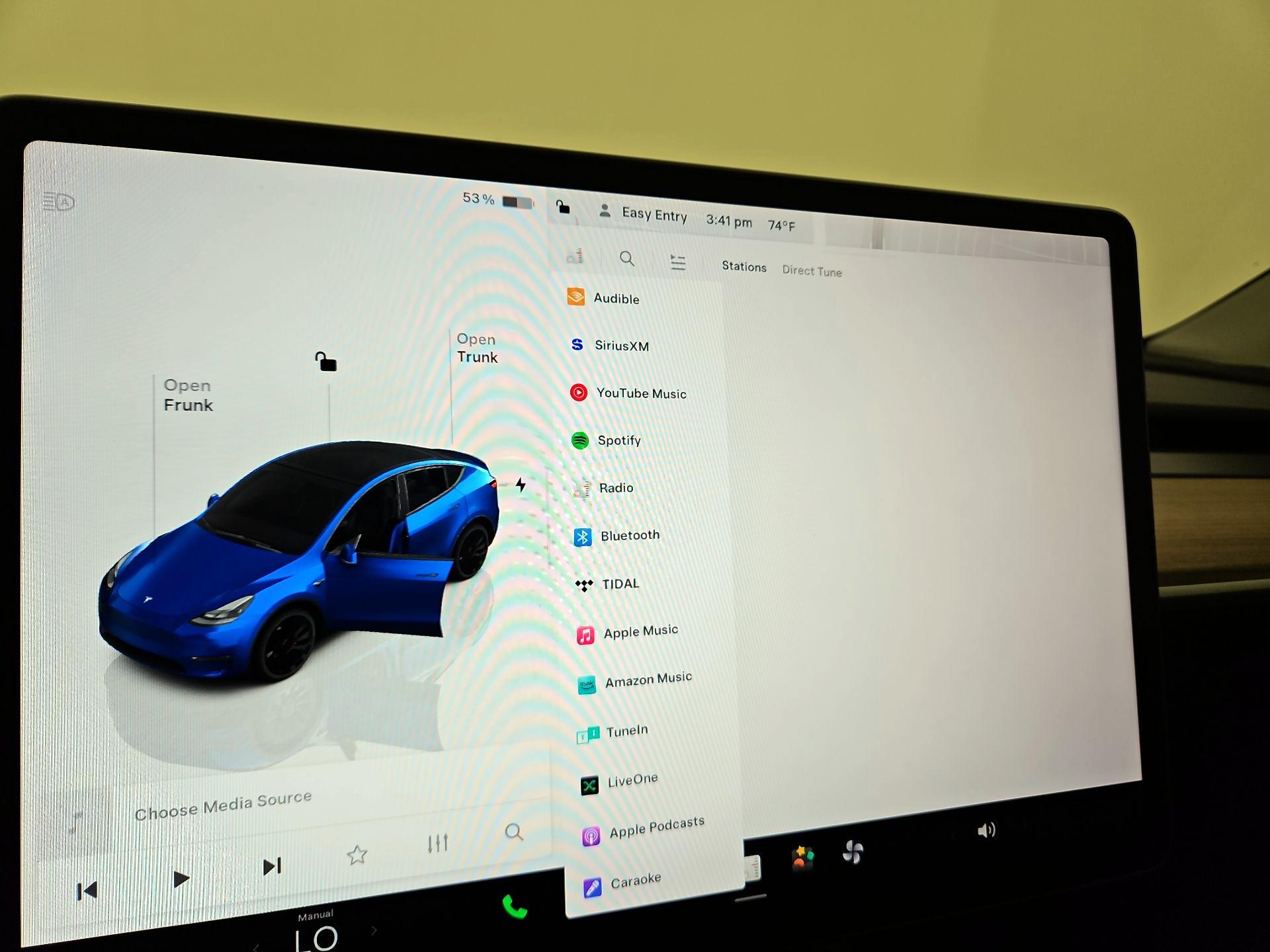 Thumbnail: 2023 Tesla Model Y - 15