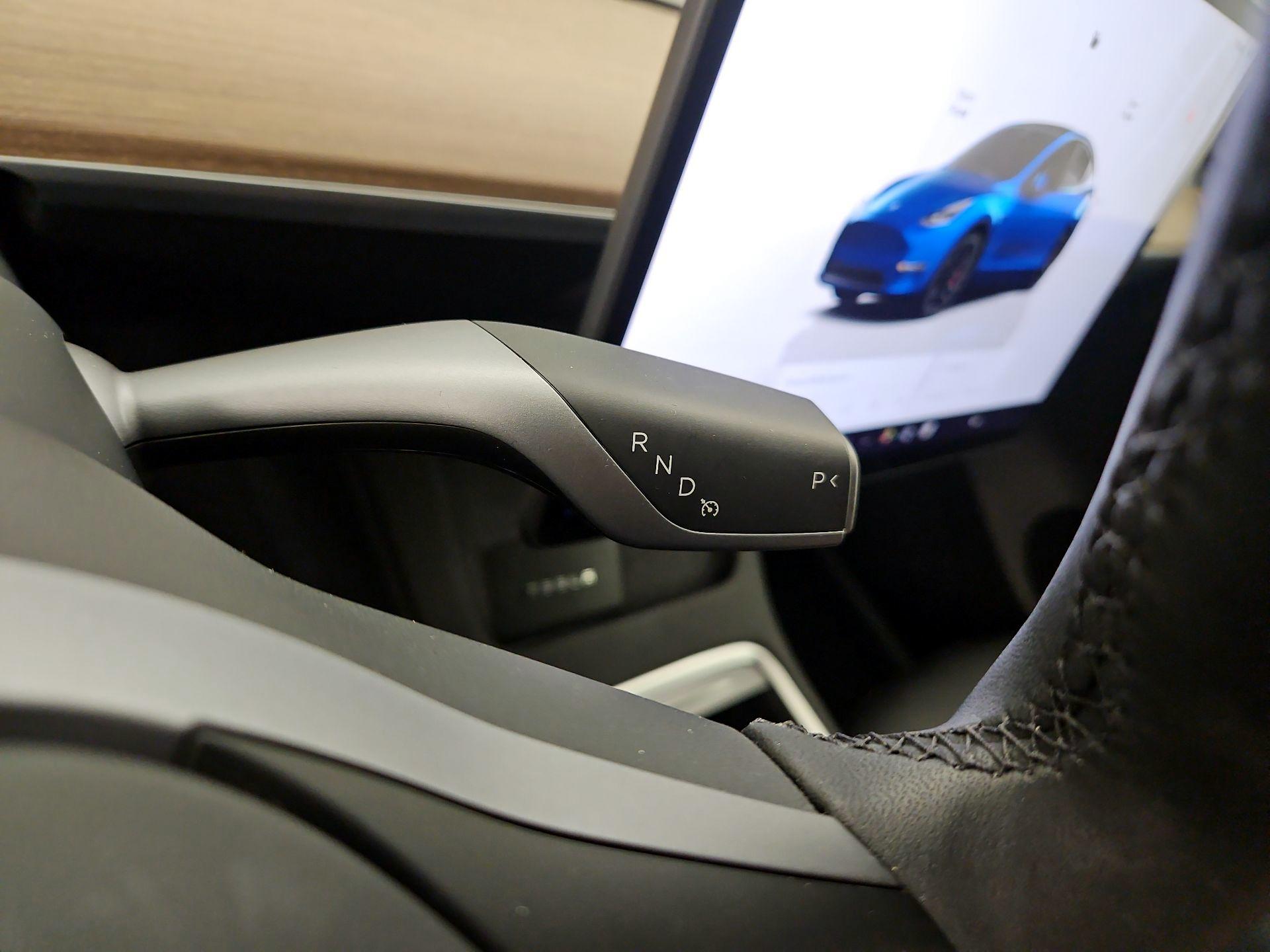 Thumbnail: 2023 Tesla Model Y - 17