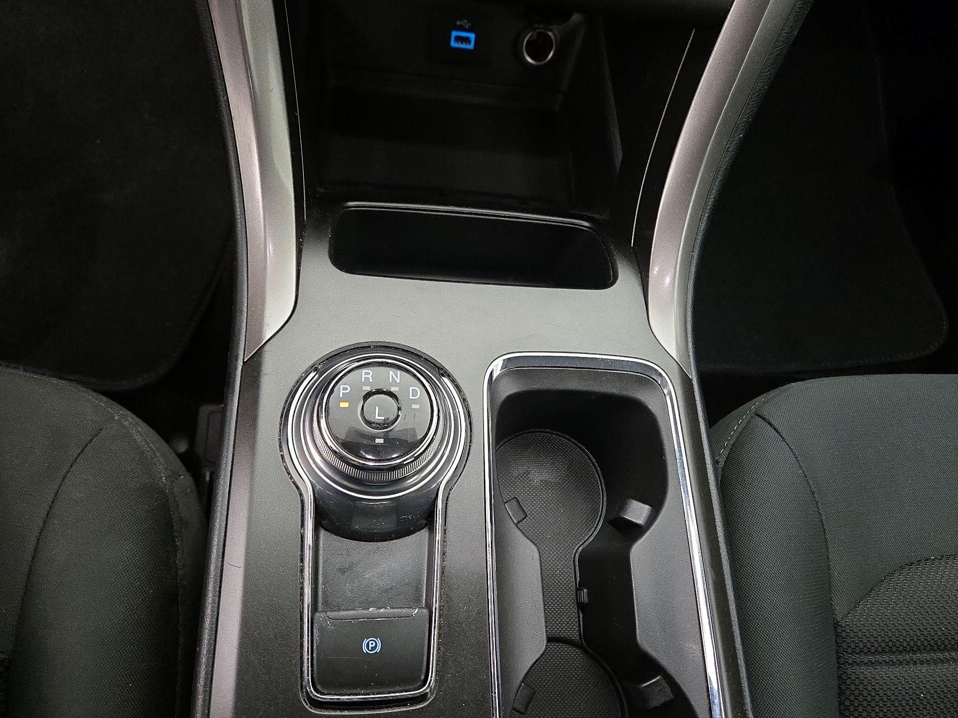 Thumbnail: 2018 Ford Fusion - 16