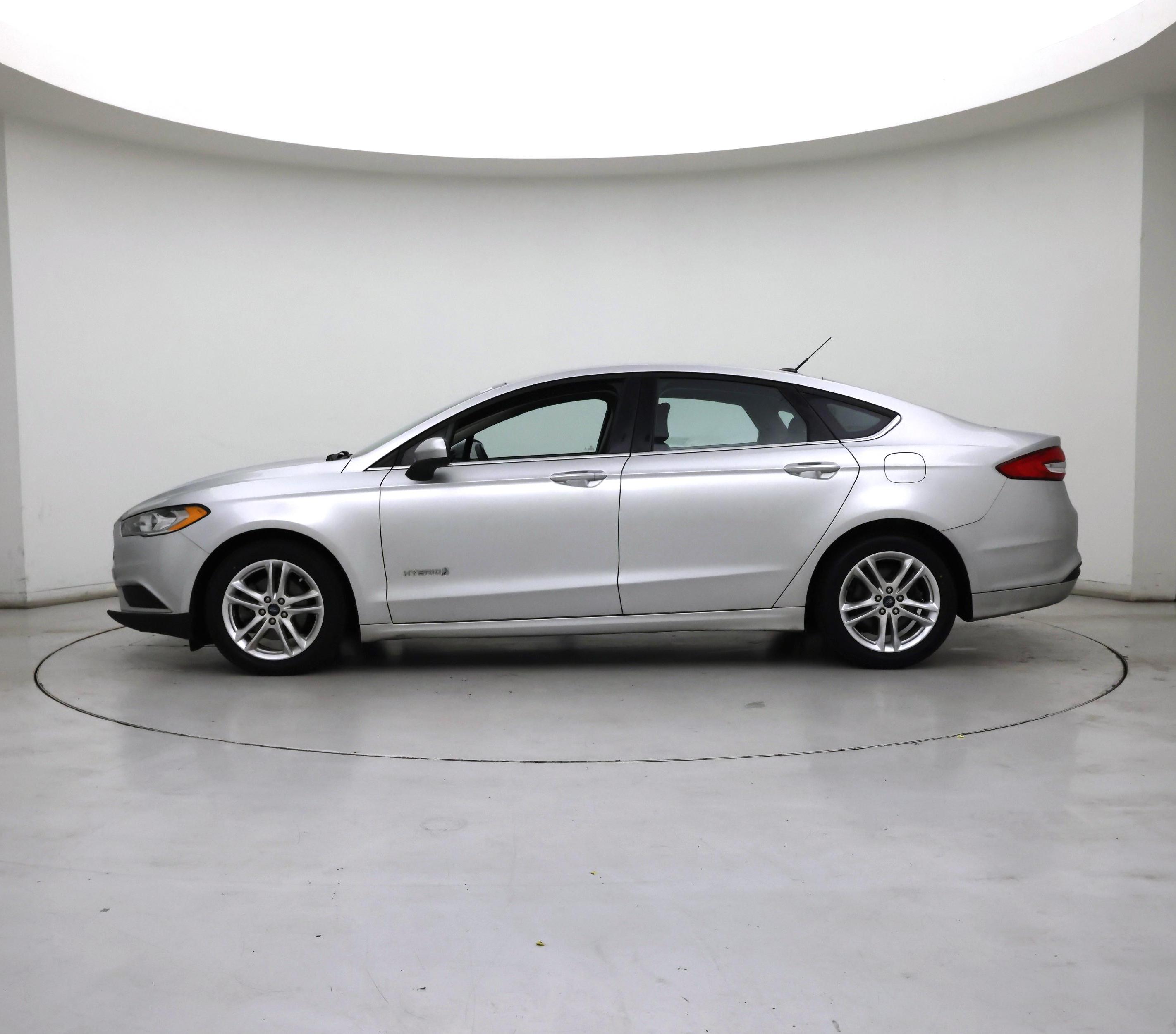 Thumbnail: 2018 Ford Fusion - 3