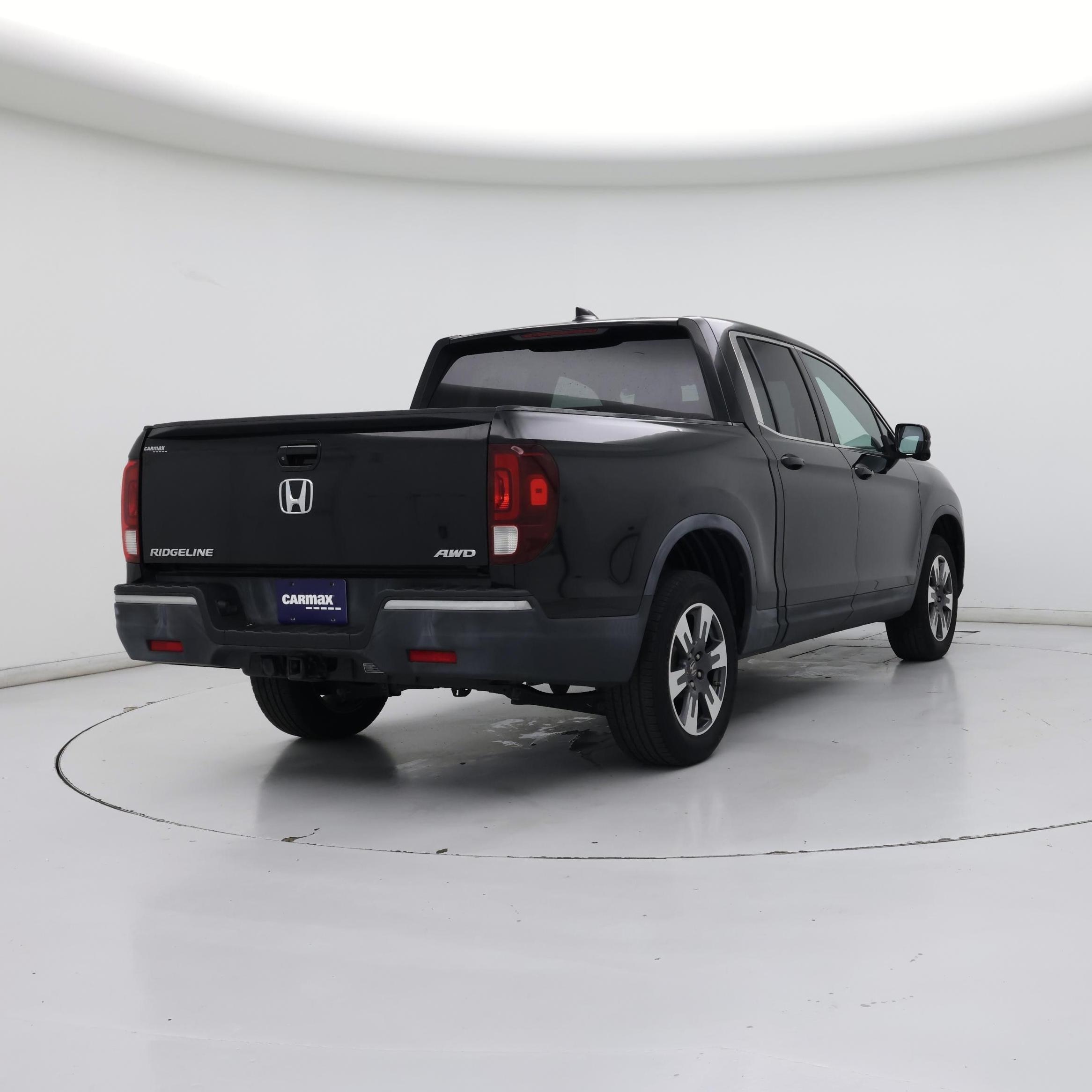 Thumbnail: 2017 Honda Ridgeline - 8