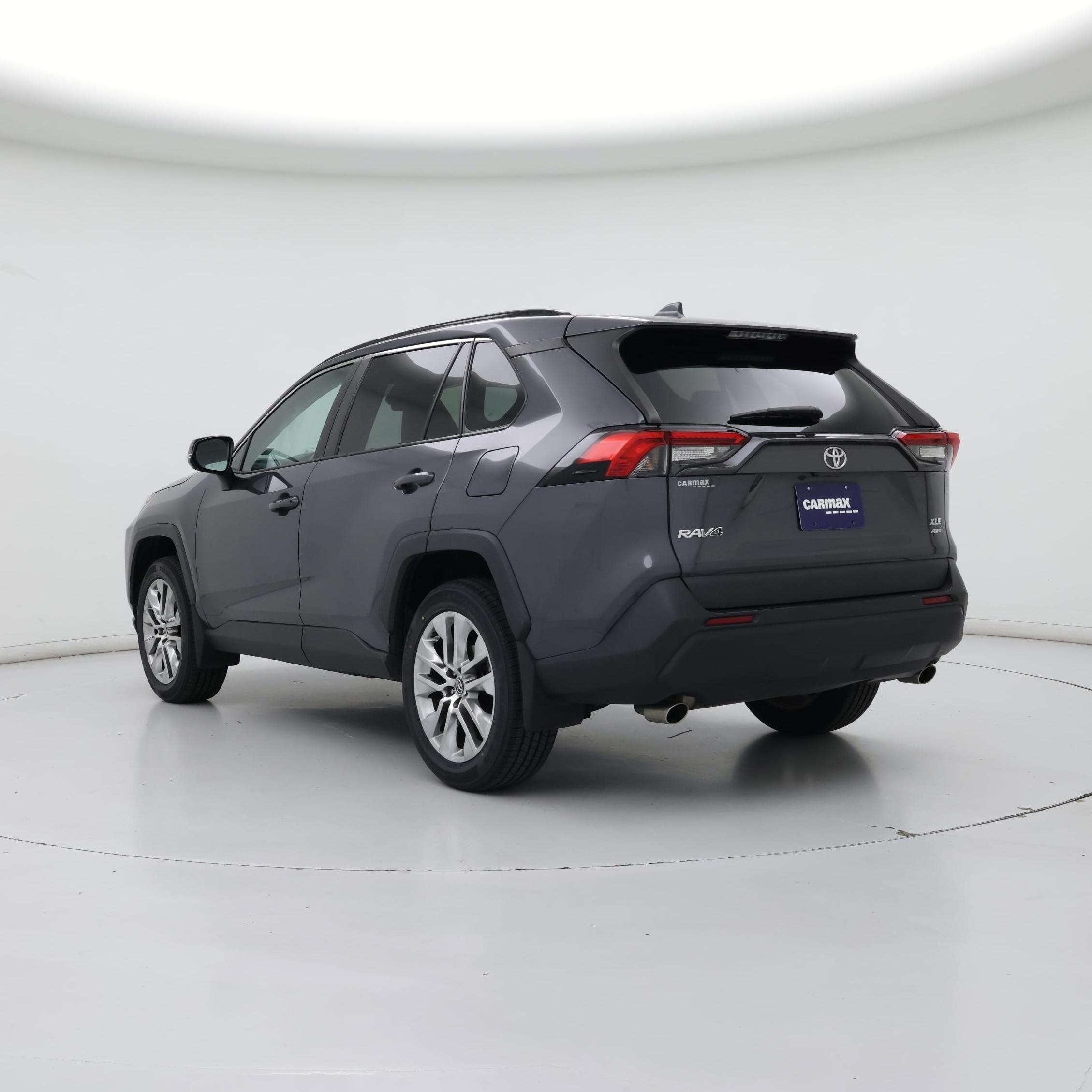 Thumbnail: 2020 Toyota RAV4 - 2