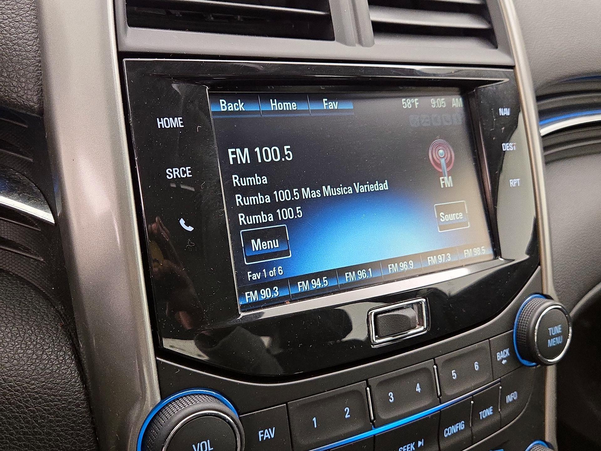 Thumbnail: 2015 Chevrolet Malibu - 15