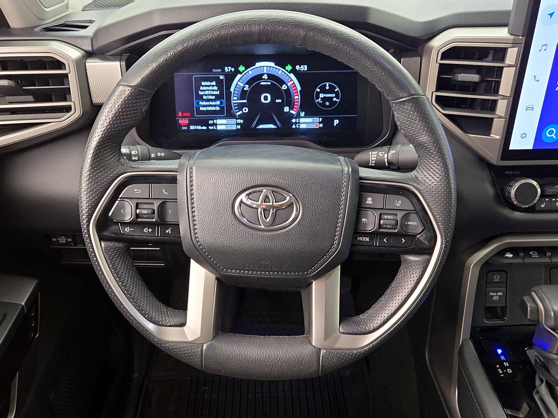 Thumbnail: 2024 Toyota Tundra - 10