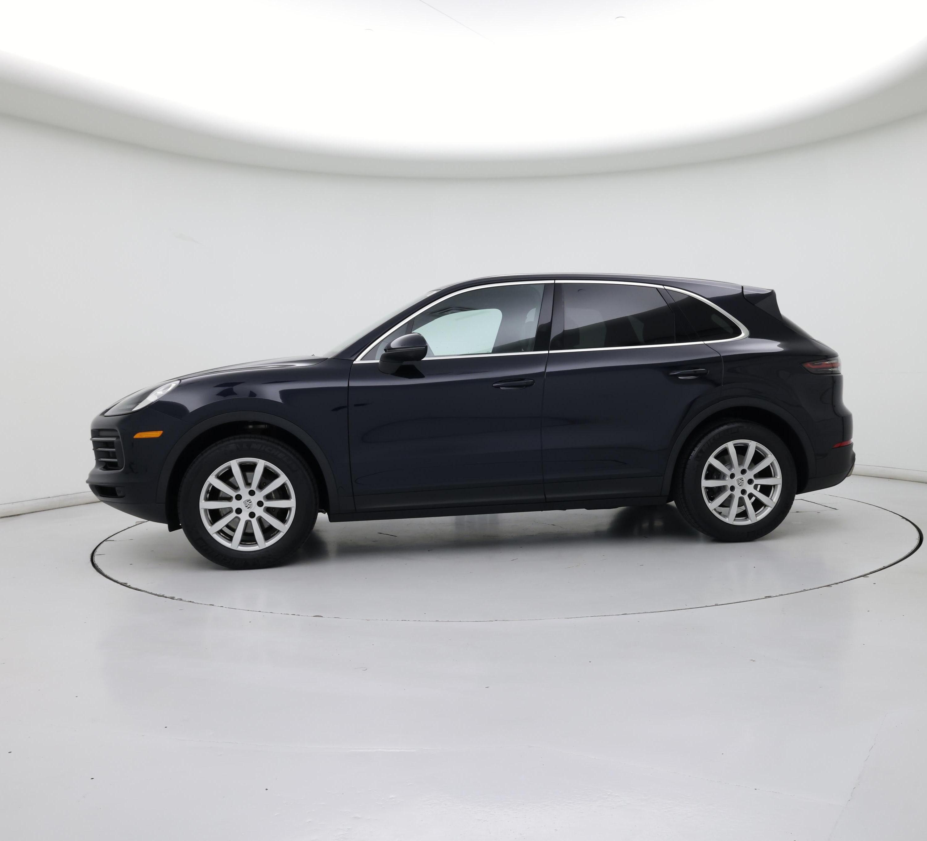 Thumbnail: 2019 Porsche Cayenne - 3