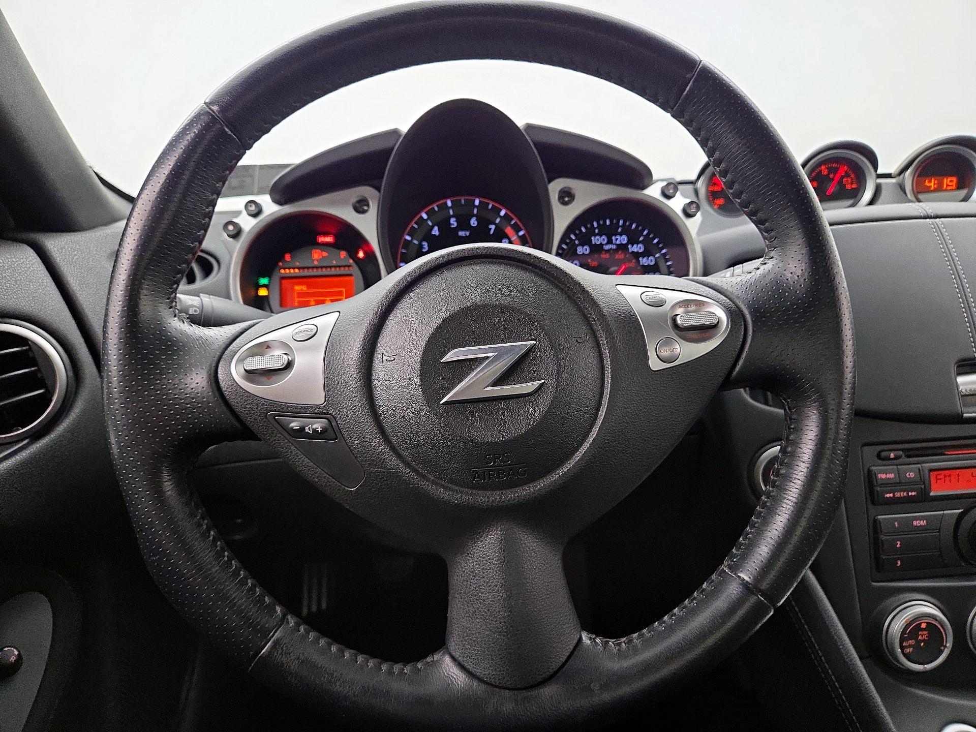 Thumbnail: 2014 Nissan Z - 10