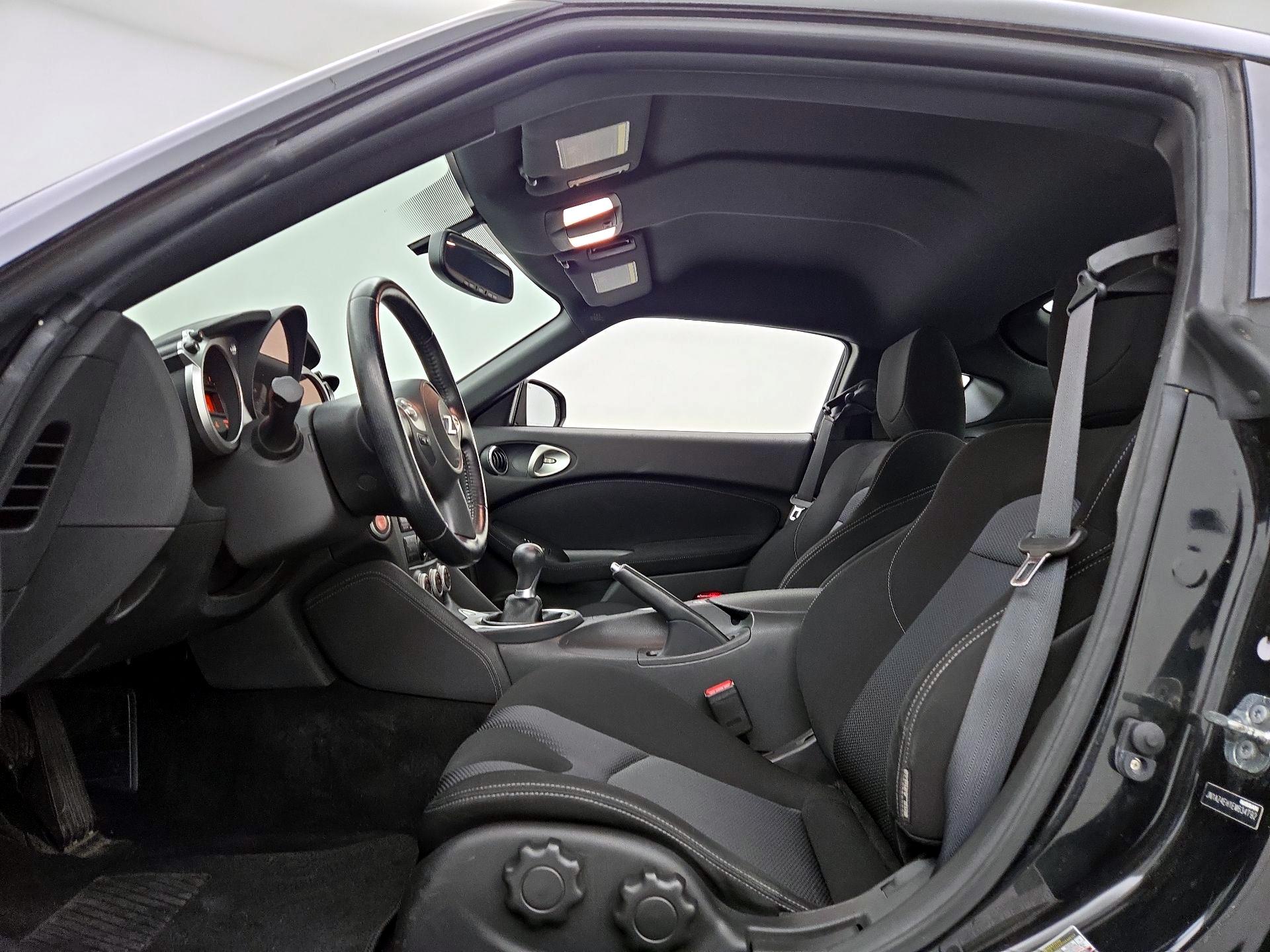 Thumbnail: 2014 Nissan Z - 11
