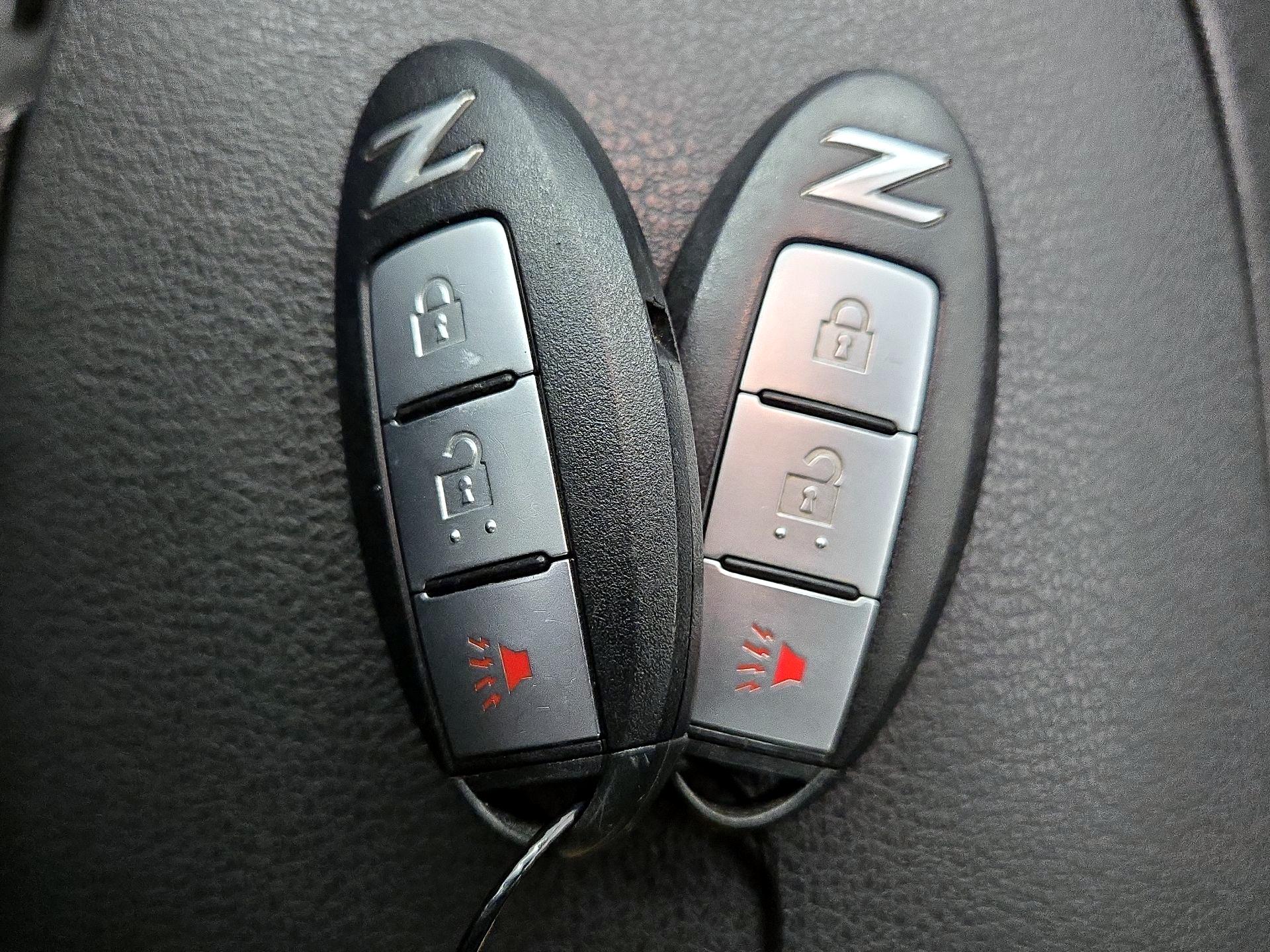 Thumbnail: 2014 Nissan Z - 20