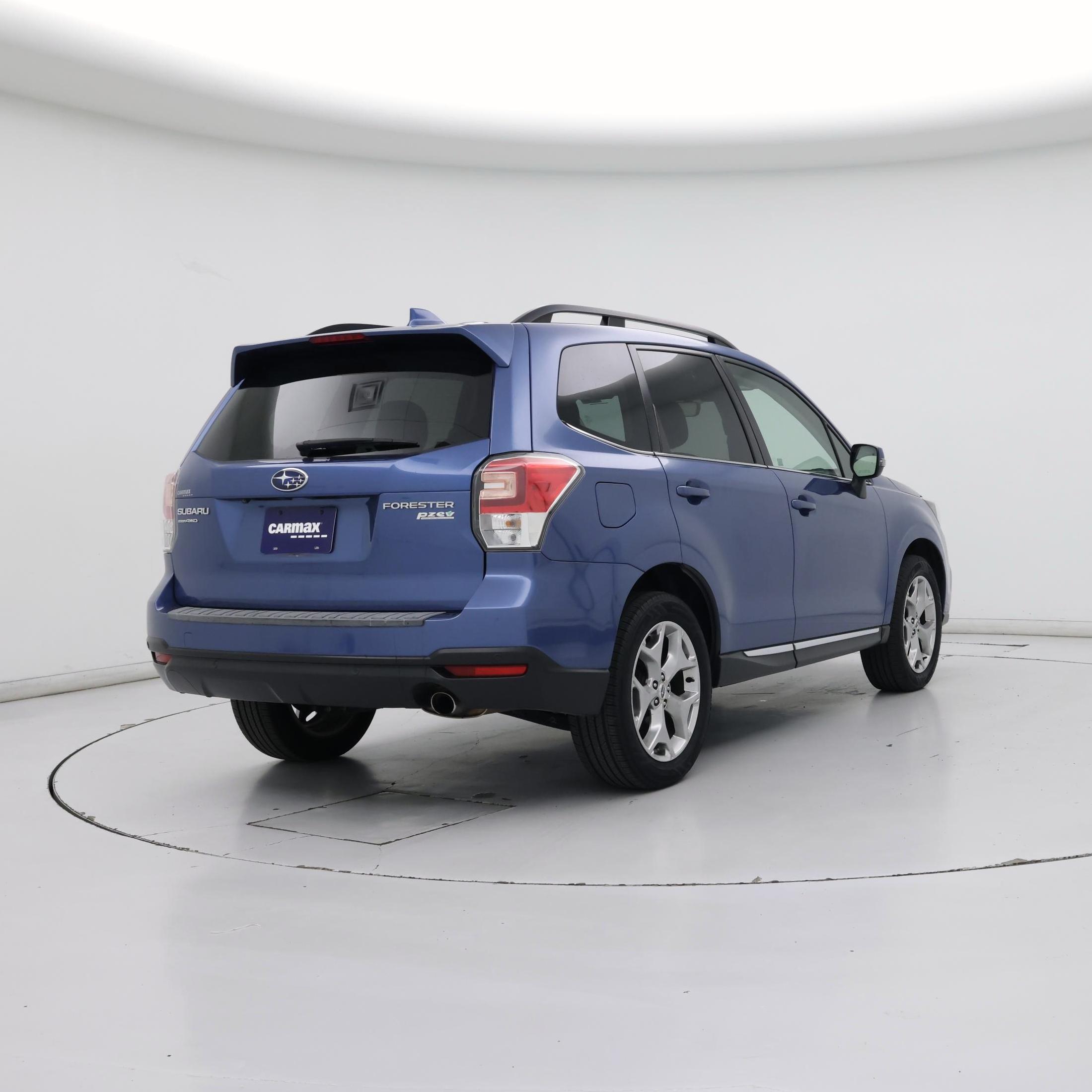 Thumbnail: 2017 Subaru Forester - 8