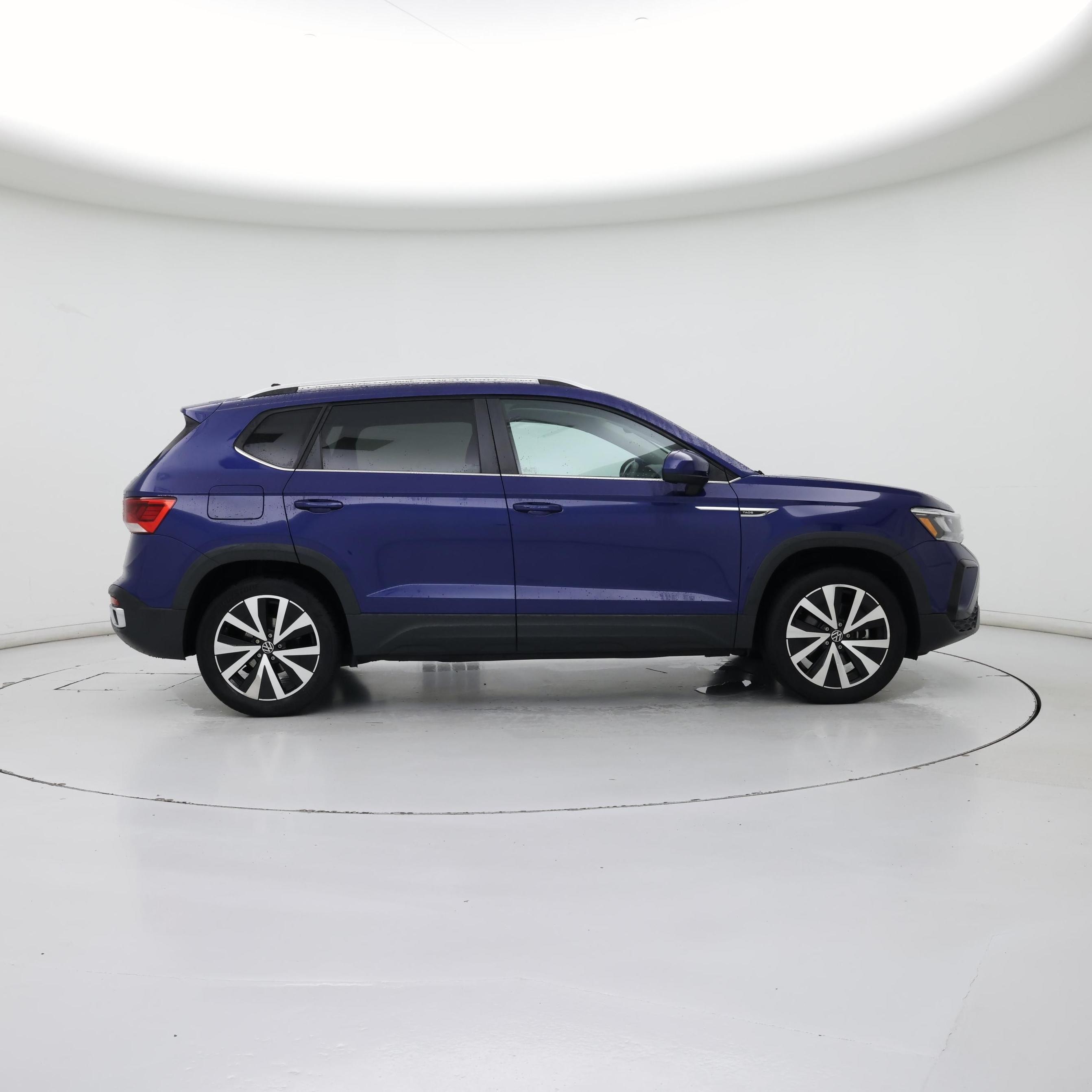 Thumbnail: 2022 Volkswagen Taos - 7