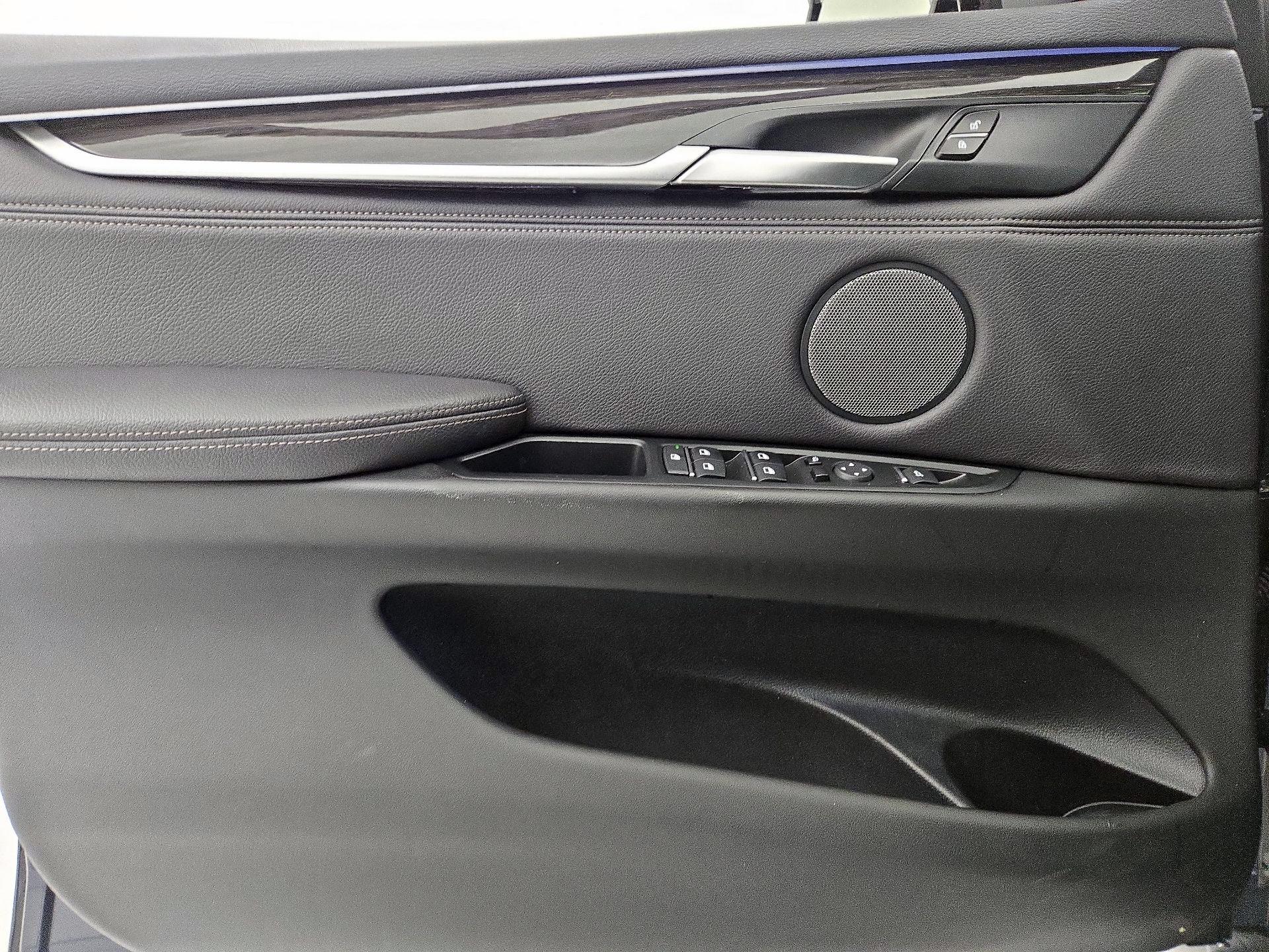 Thumbnail: 2018 BMW X5 - 12