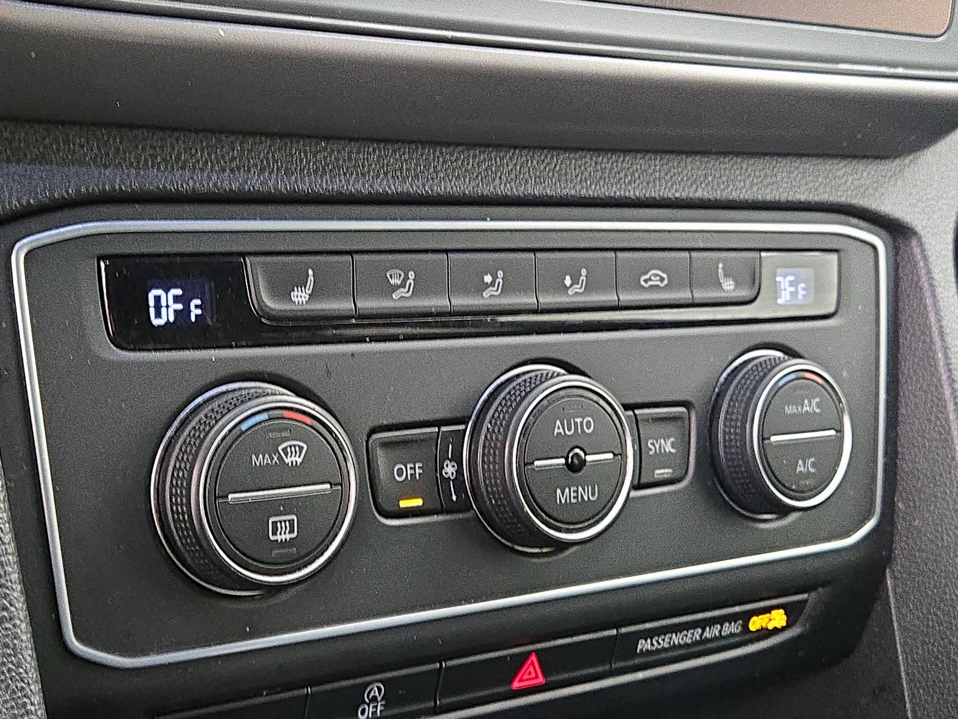 Thumbnail: 2020 Volkswagen Atlas - 15