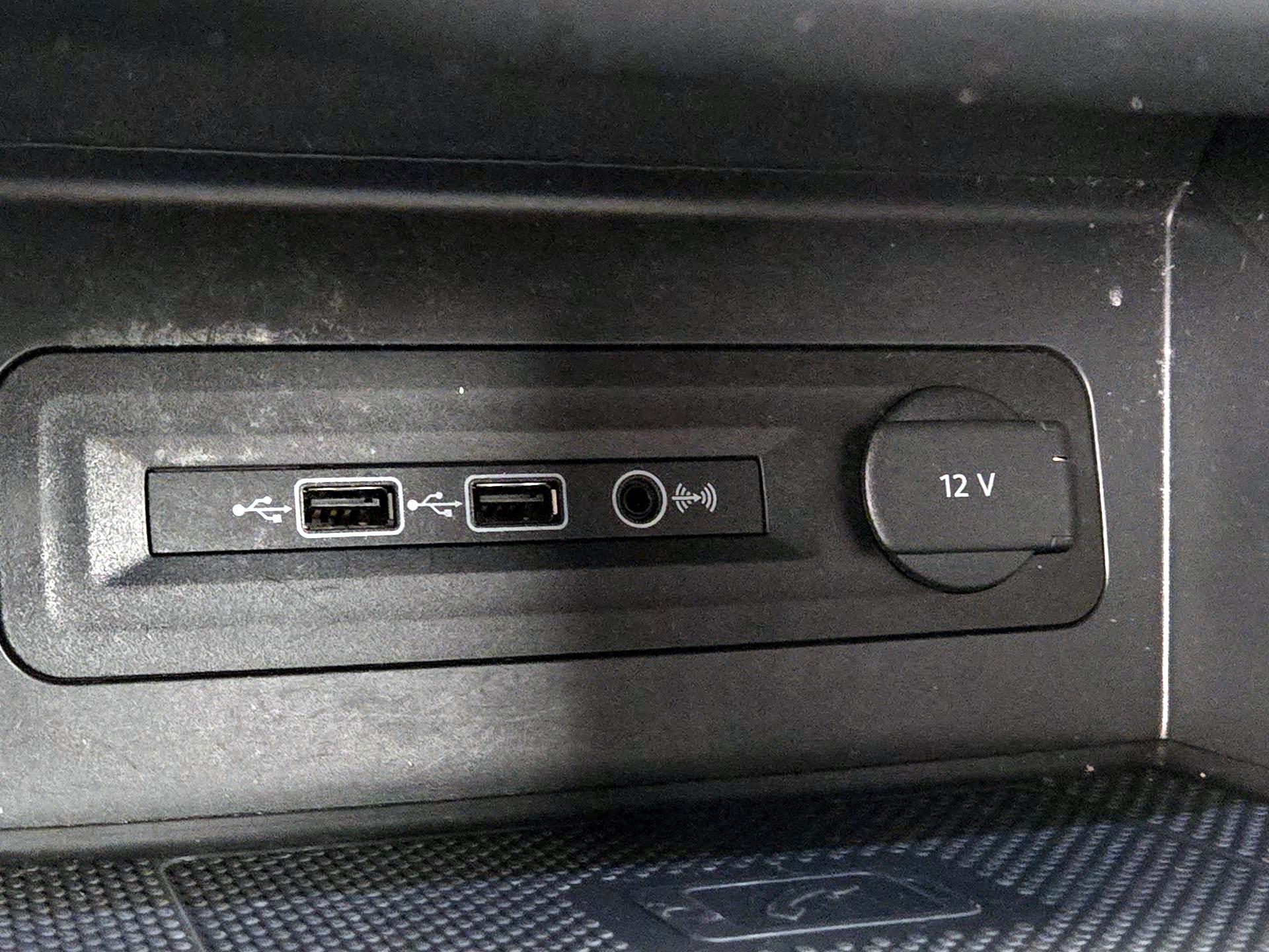 Thumbnail: 2020 Volkswagen Atlas - 17