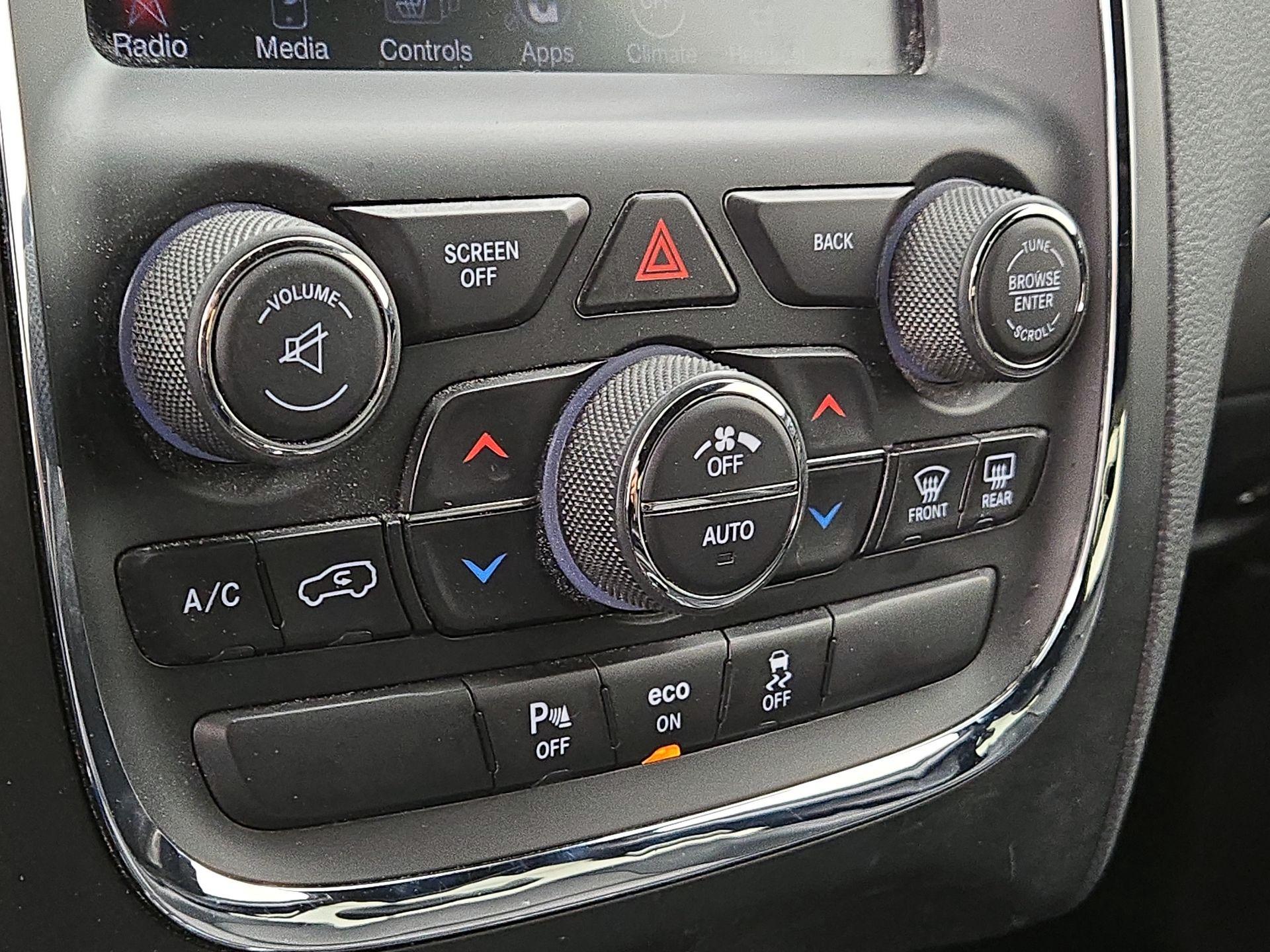 Thumbnail: 2015 Dodge Durango - 15