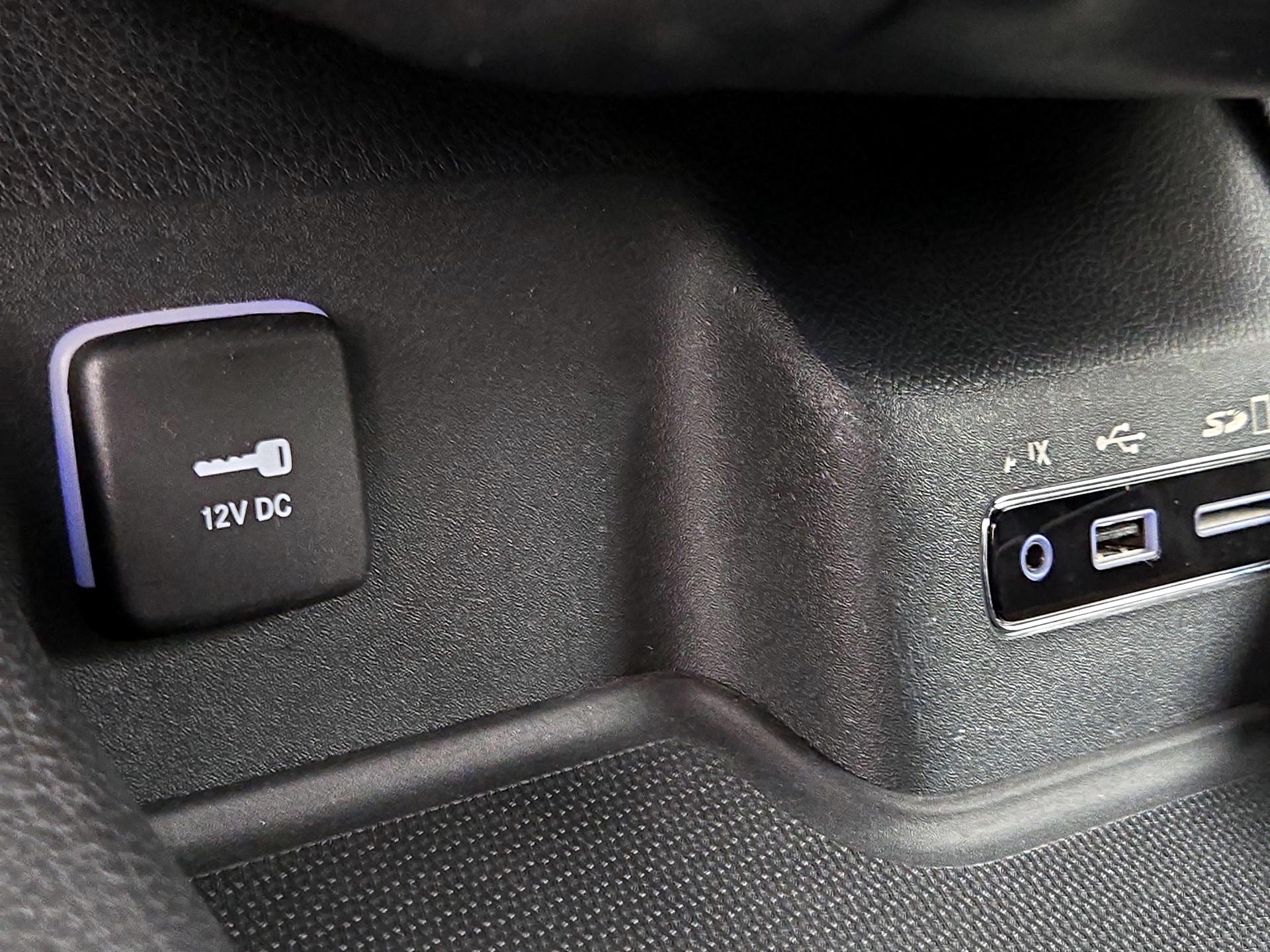 Thumbnail: 2015 Dodge Durango - 17