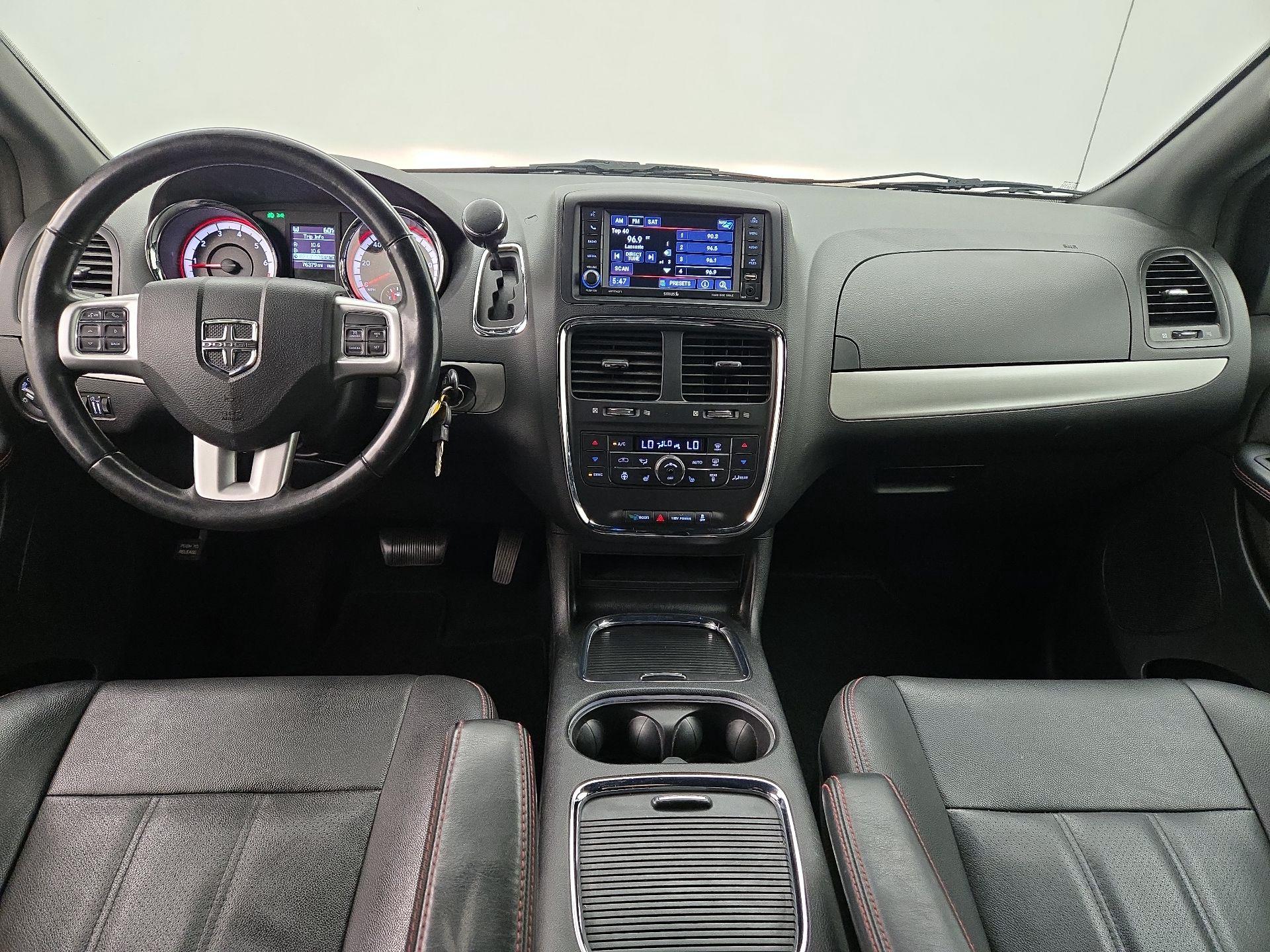 Thumbnail: 2019 Dodge Grand Caravan - 9
