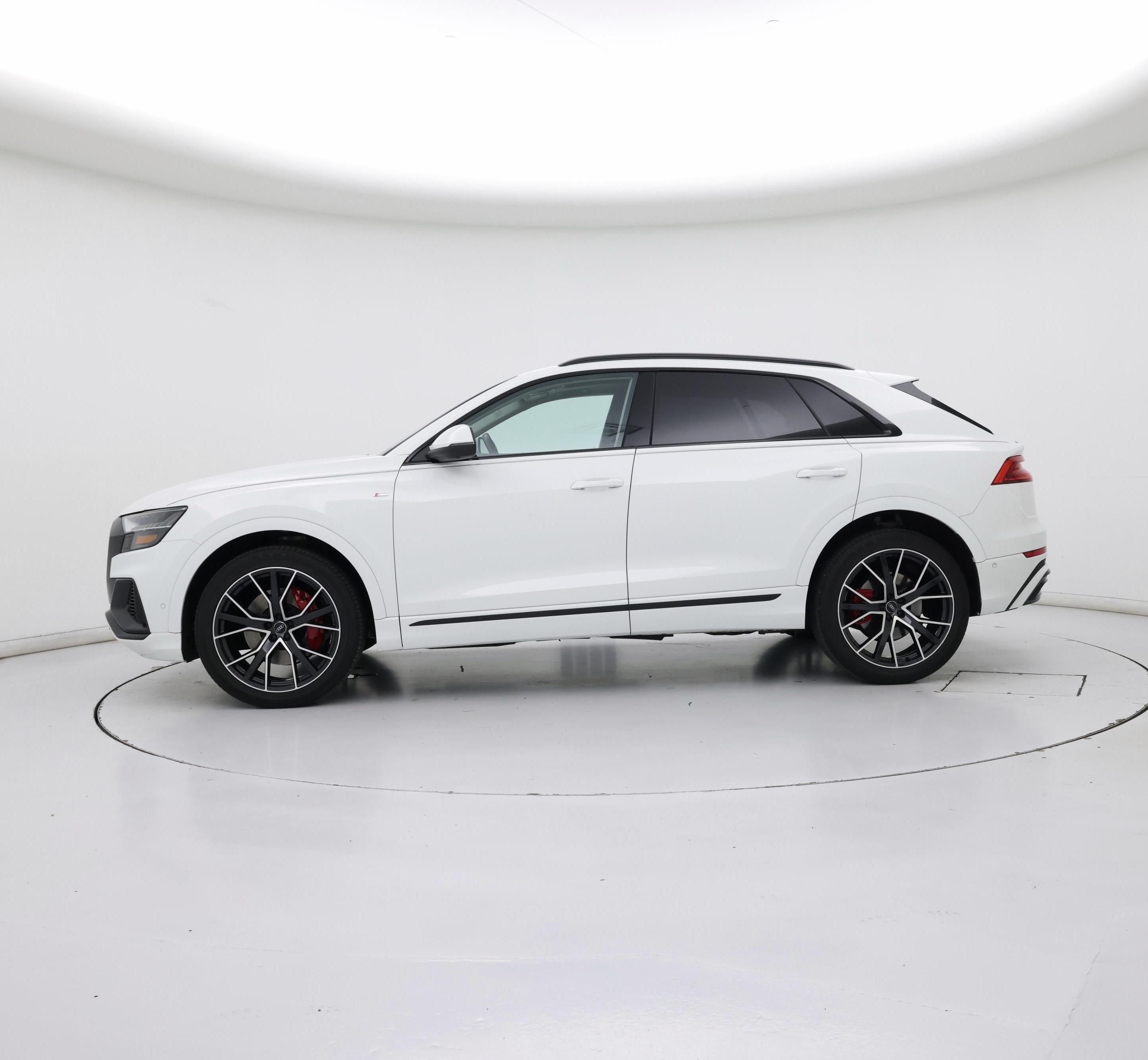 Thumbnail: 2019 Audi Q8 - 3