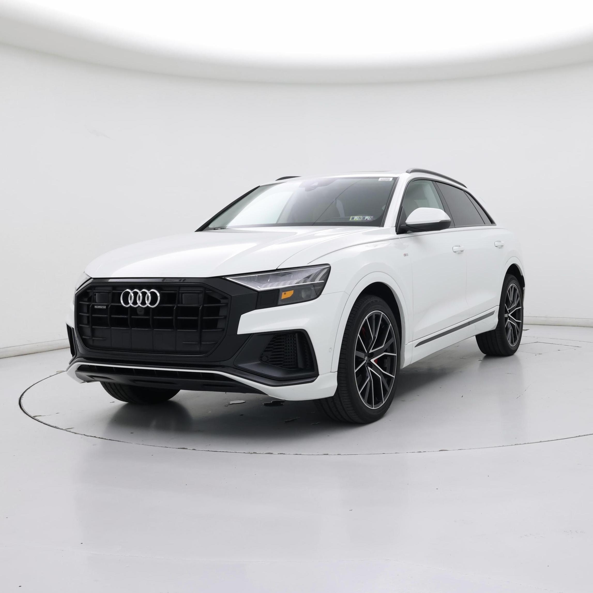 Thumbnail: 2019 Audi Q8 - 4