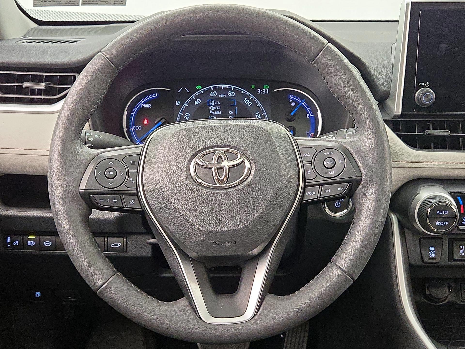 Thumbnail: 2023 Toyota RAV4 - 10